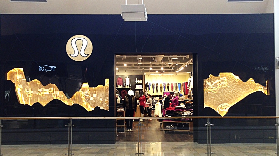 Lululemon, Vegas Fashion Mall