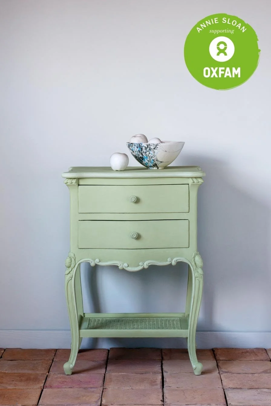 anniesloan_lemlem_sidetable_896px.jpg
