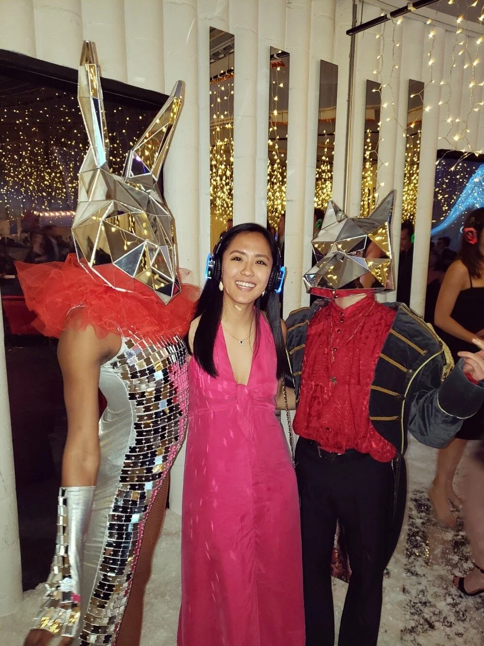 Dropbox holiday part ‘19: Silent disco room 🎶