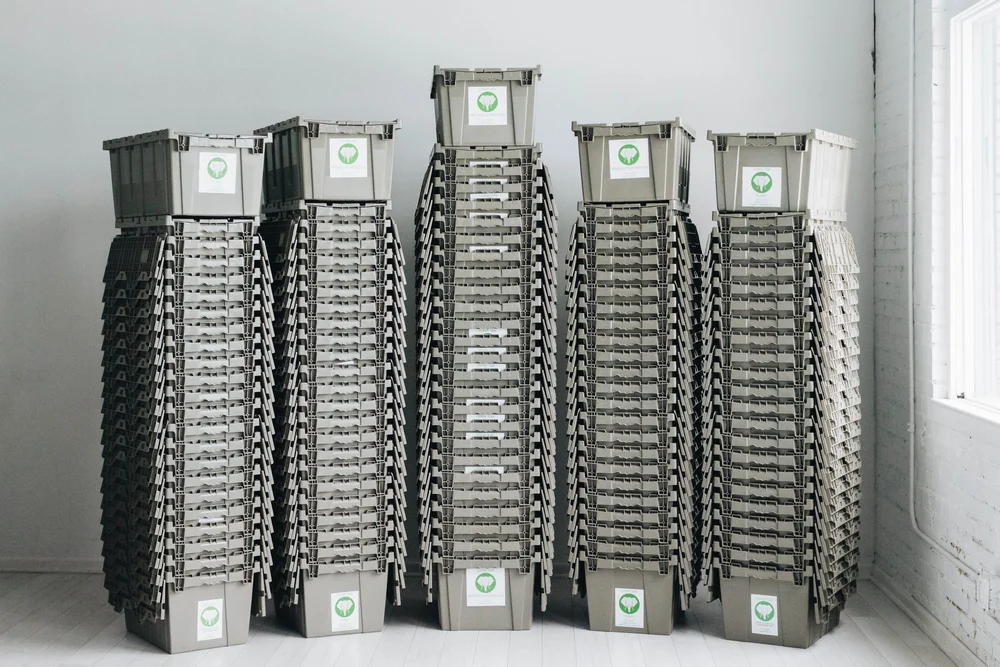 Rent Moving Boxes & Plastic Bins in Dallas | Easy & Eco