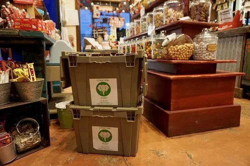 The Best Packing Hacks to Maximize Space in Reusable Moving Boxes