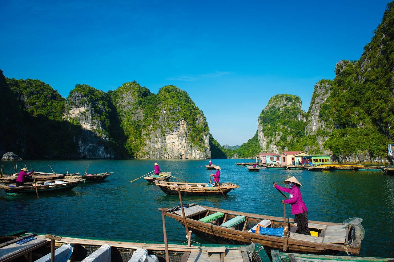 halongbay4.jpg