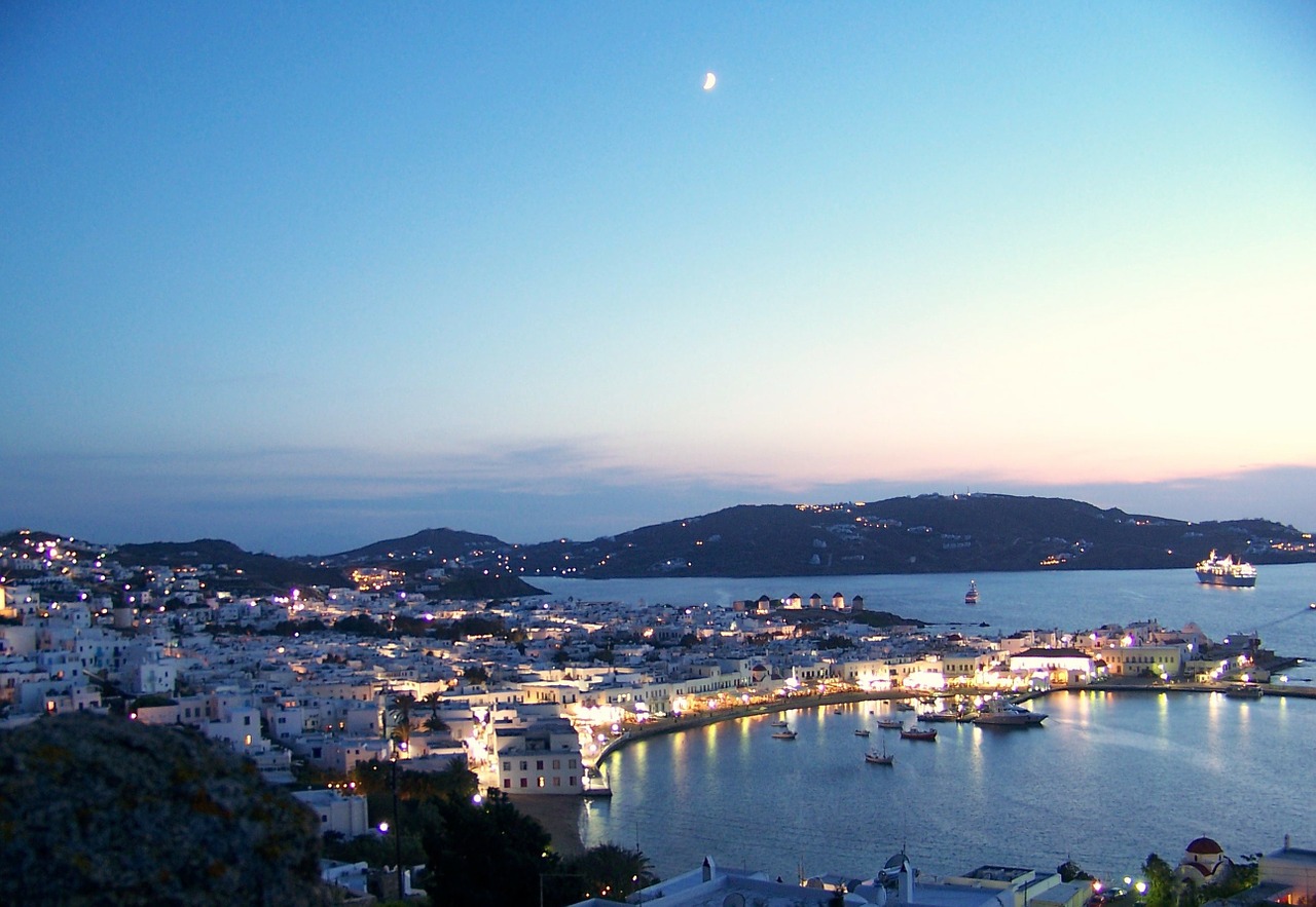 mykonos2.jpg