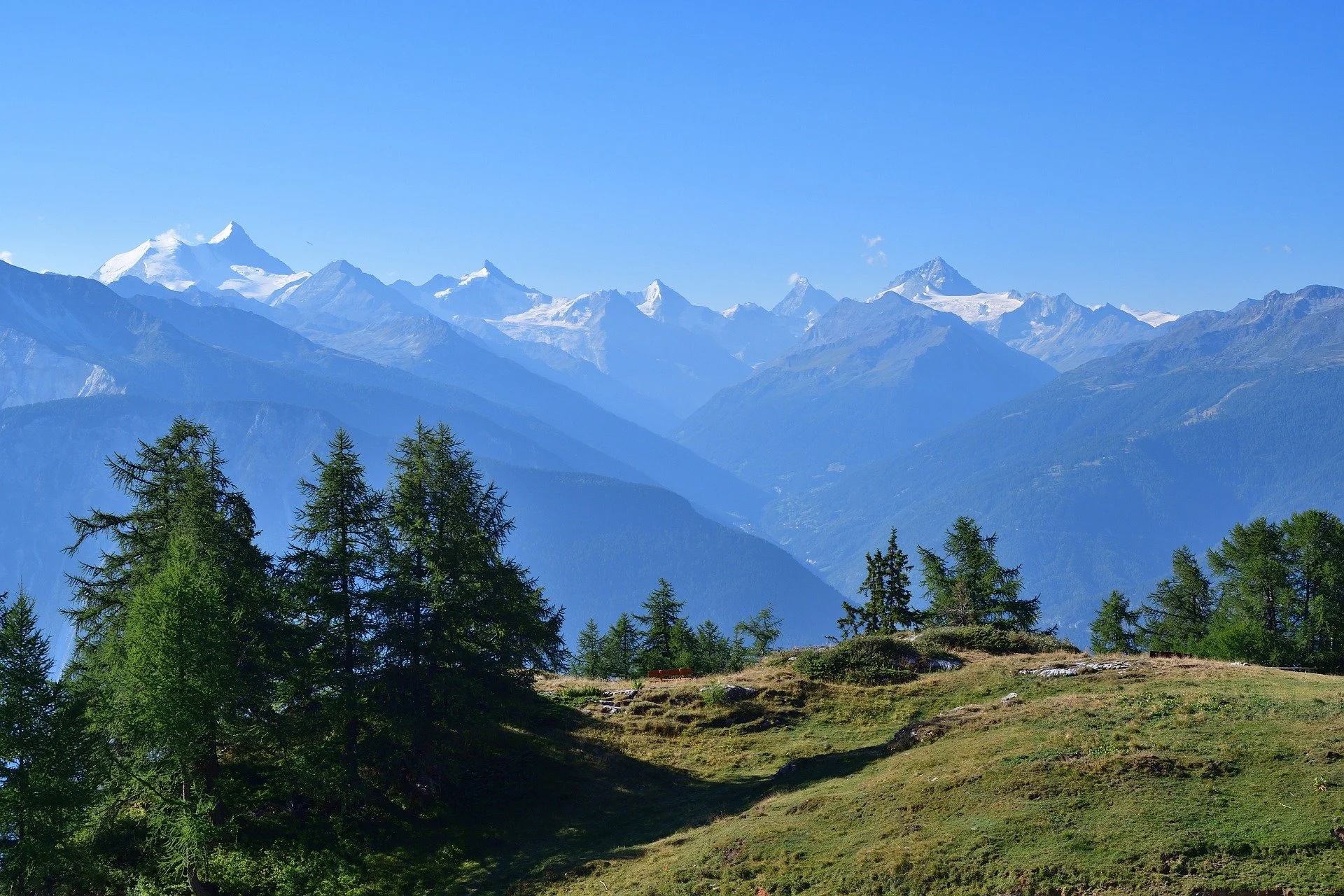 Roteiro de inverno e verão para Crans-Montana, na Suíça