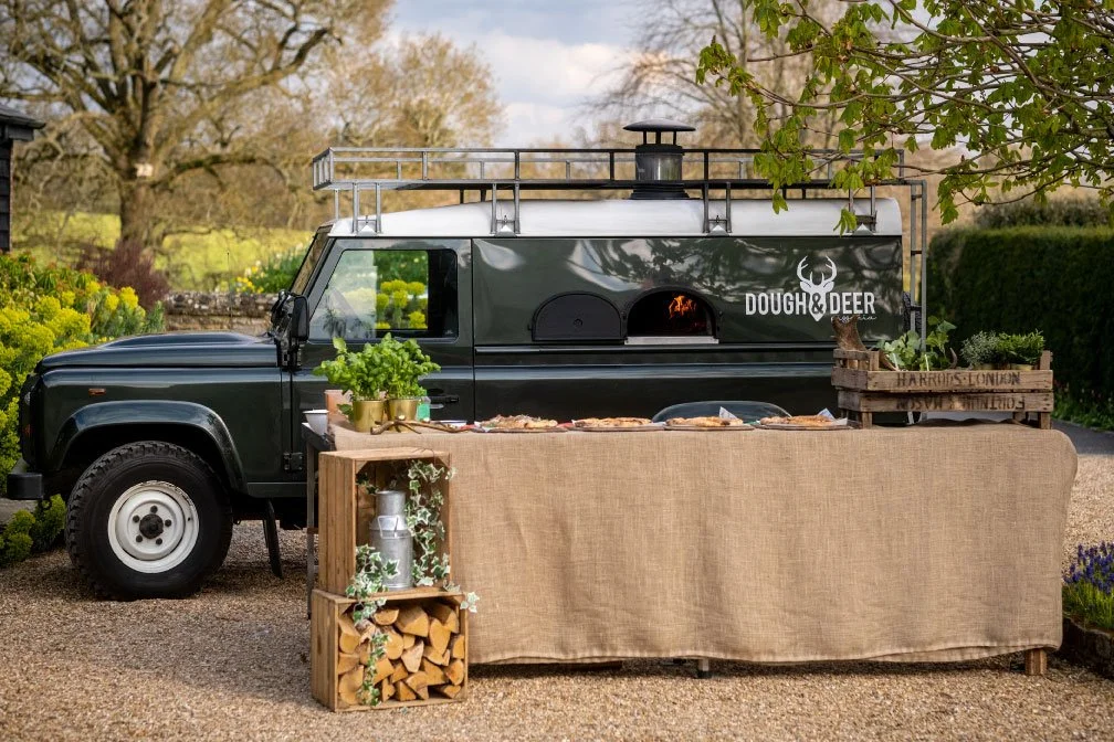 Wedding Pizza Food Truck.jpg