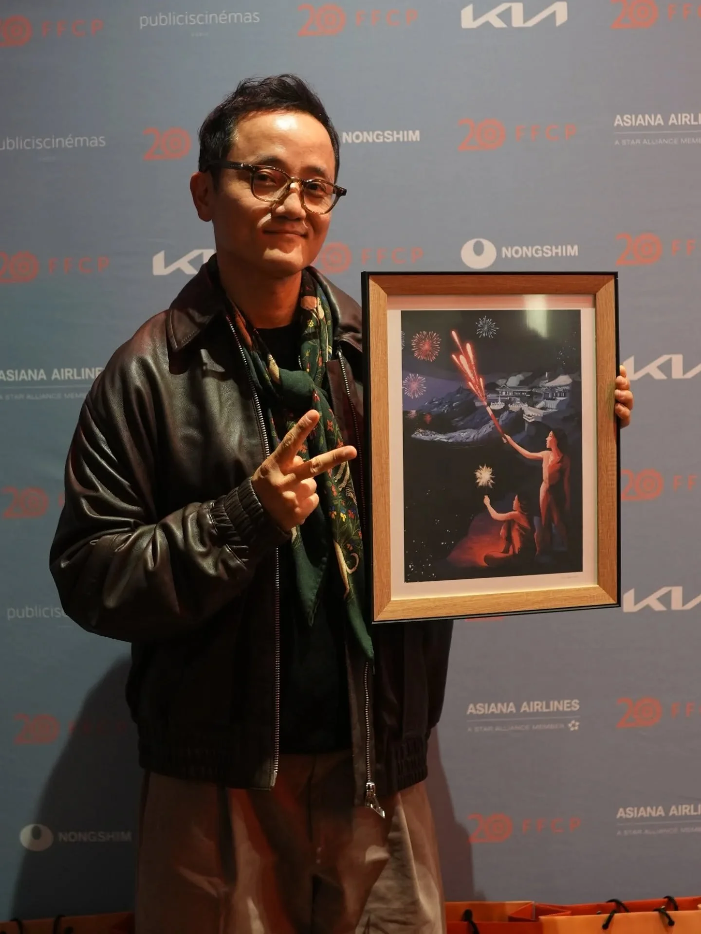 ✨🇰🇷 Pour fêter ses 20 ans, le Festival du Film Coréen à Paris a édité des séries limitées des affiches des éditions précédentes, dont les dernières ont été r