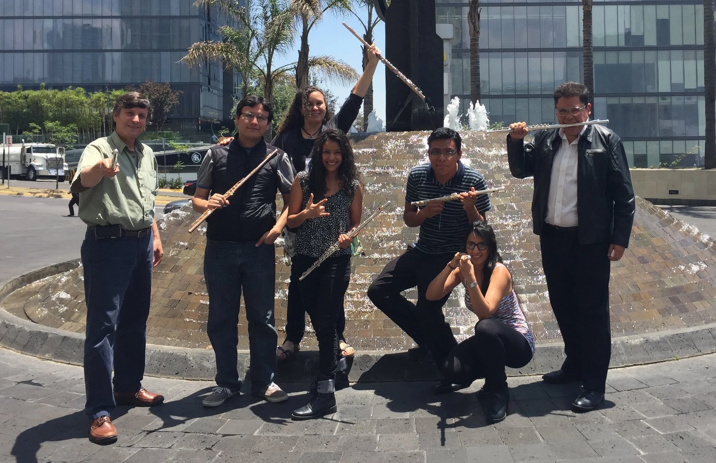 with Unit 1 Suzuki pedagogy course participants in Mexico City (2016)