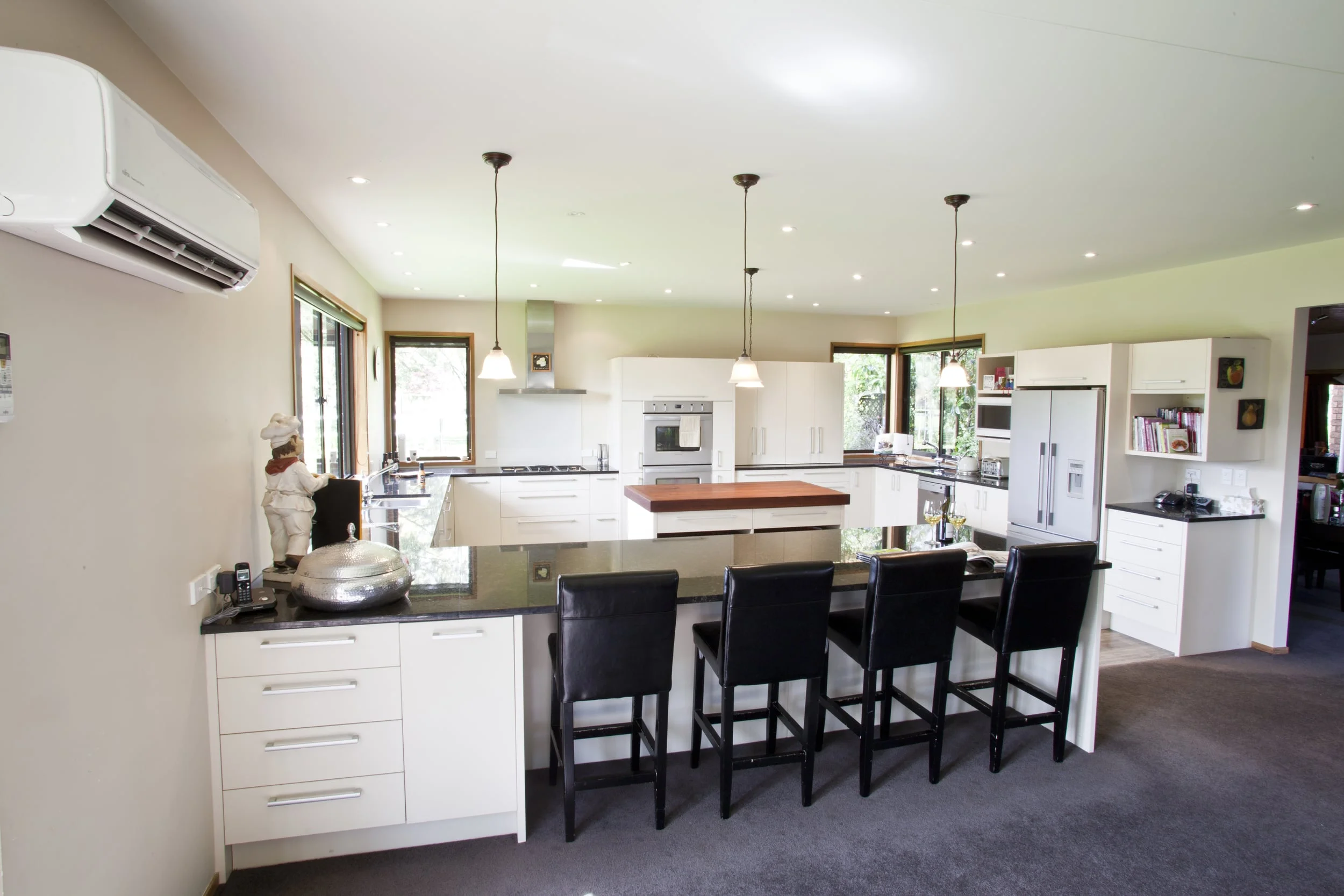 Mark_Johnson_October 11, 2010_04.jpg