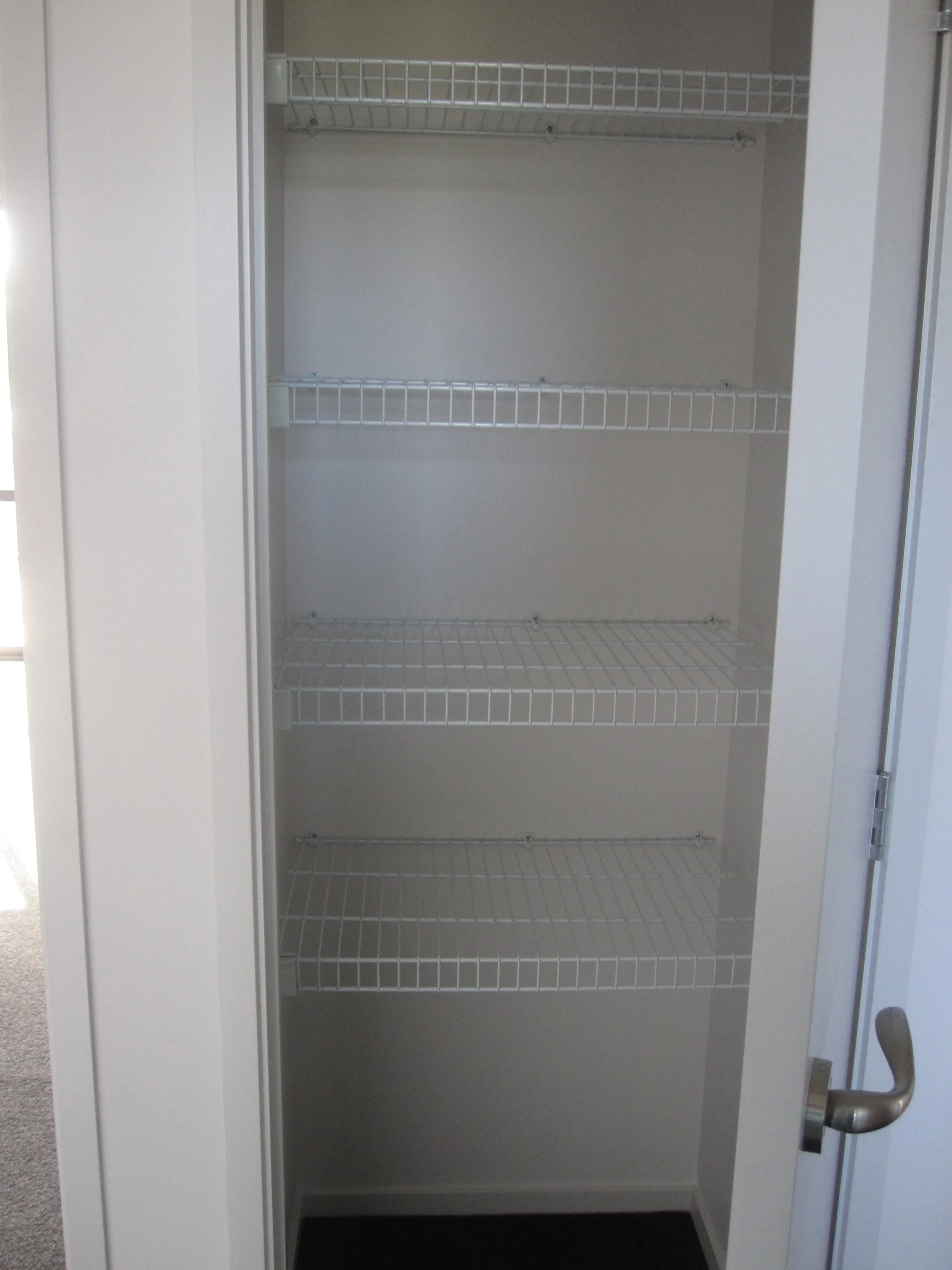 Zentek Ventilated Shelving