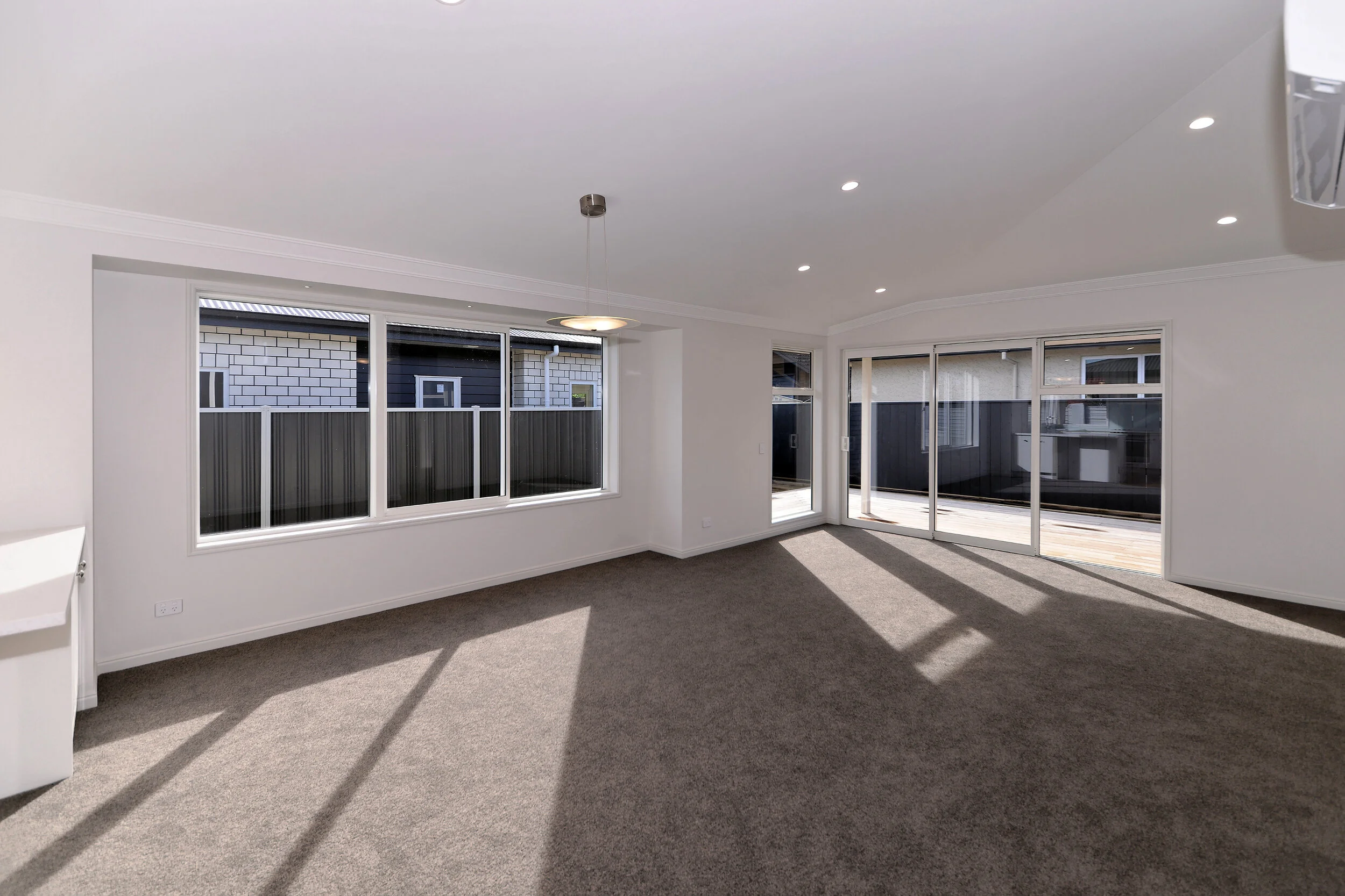 1007- 253 Nayland Rd.jpg