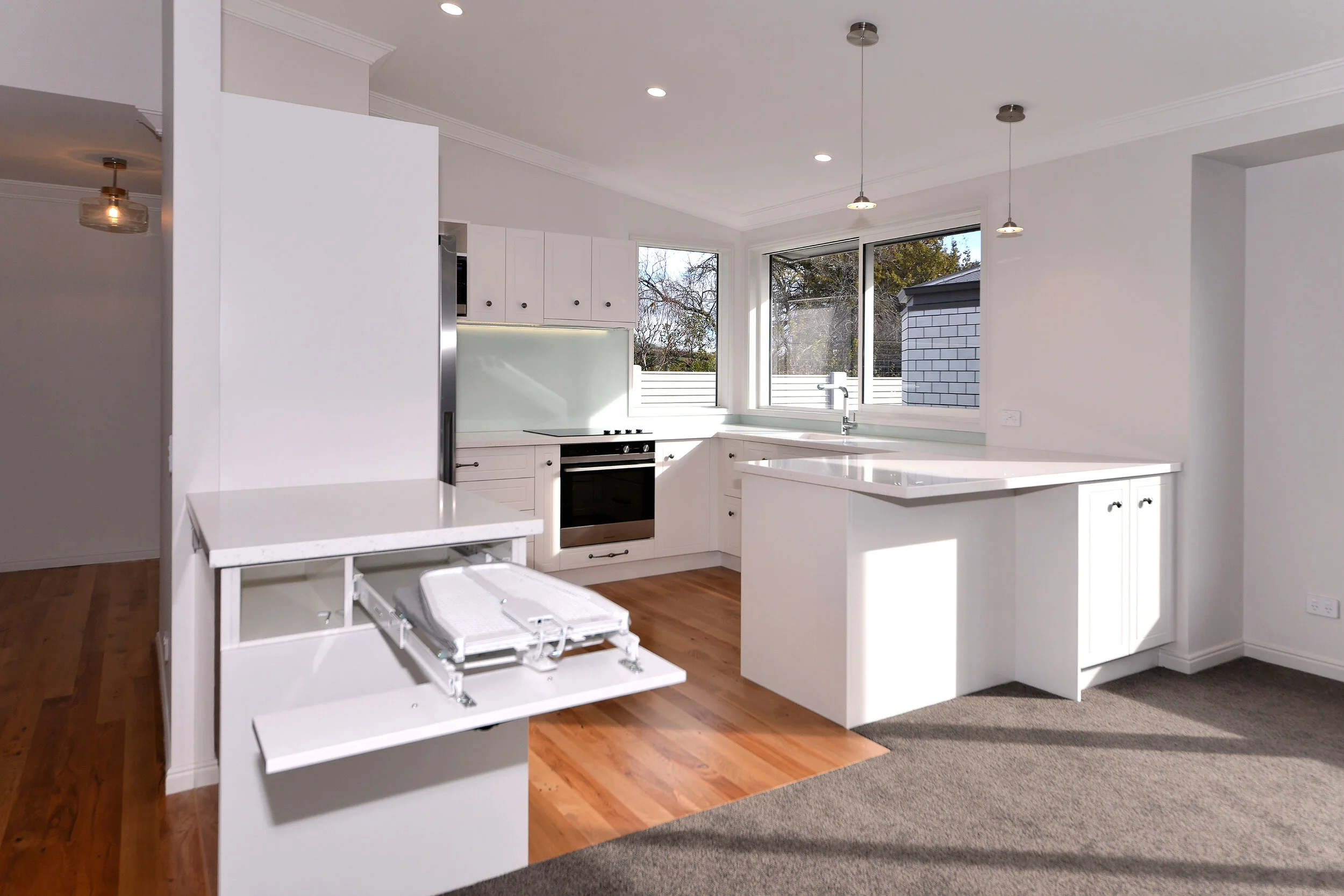 1010- 253 Nayland Rd.jpg