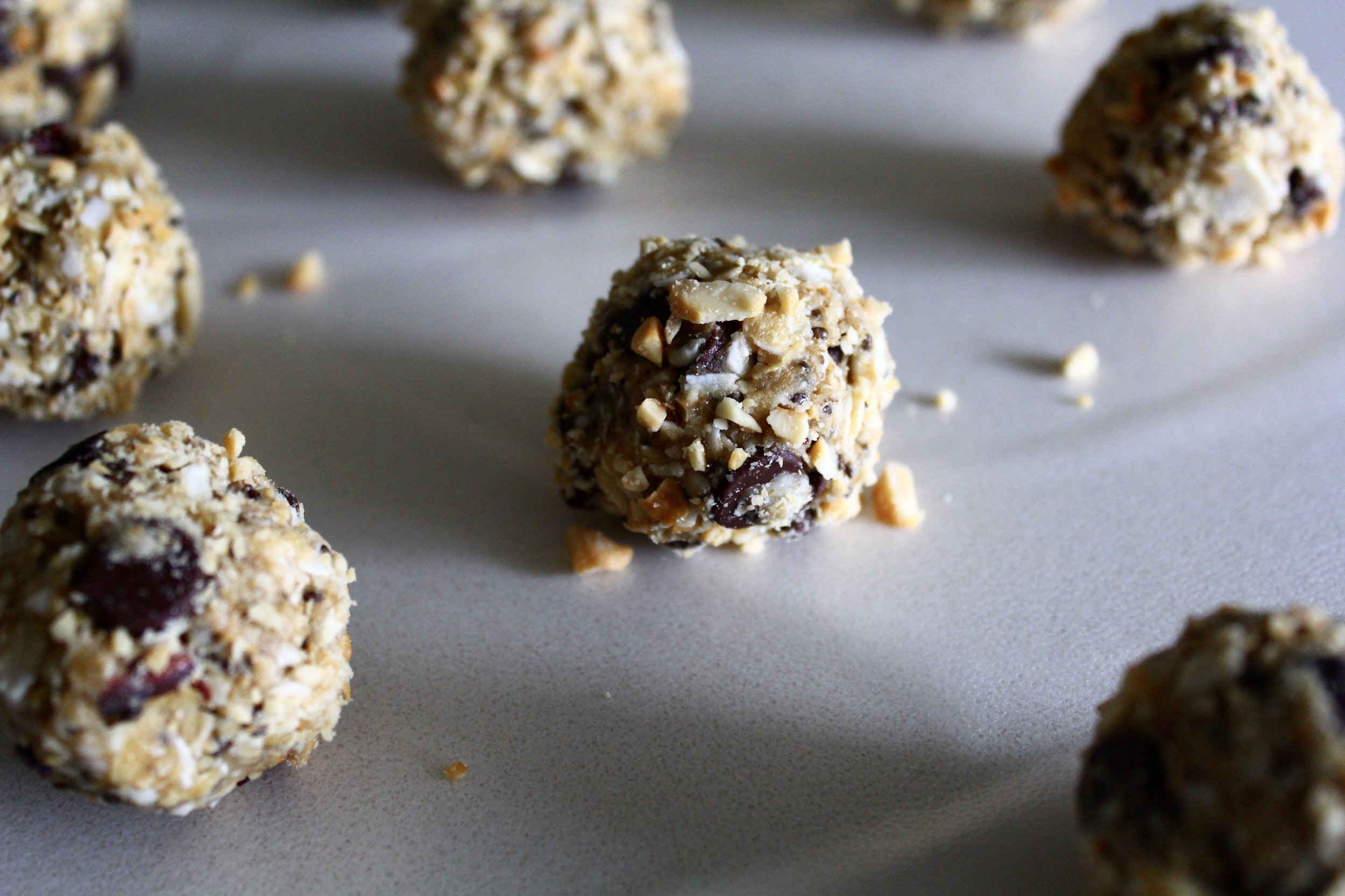 No-Bake Peanut Butter Energy Bites