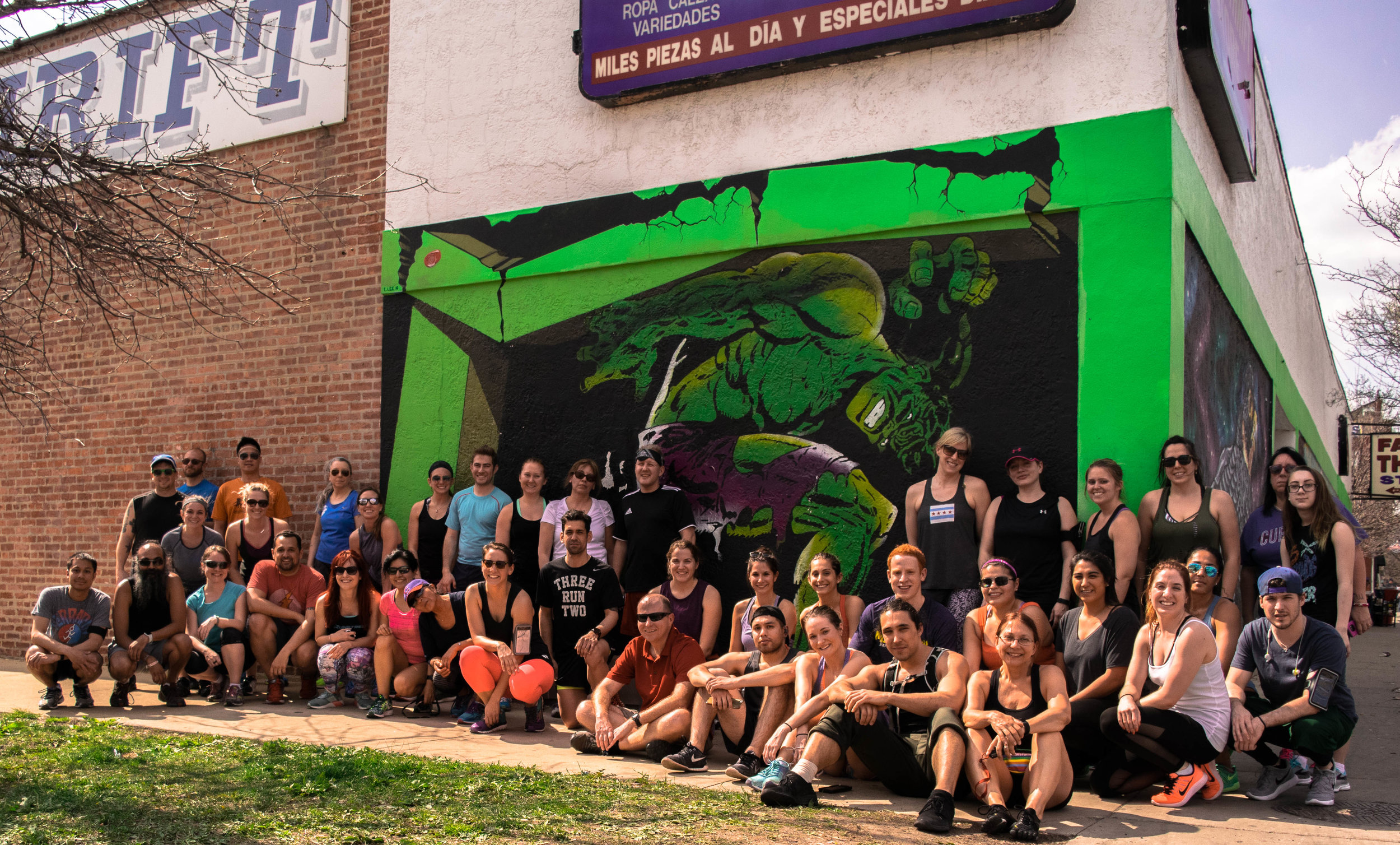 Photo by Robert Gomez at mural by E. Lee at Runstreet Chicago Art Run.