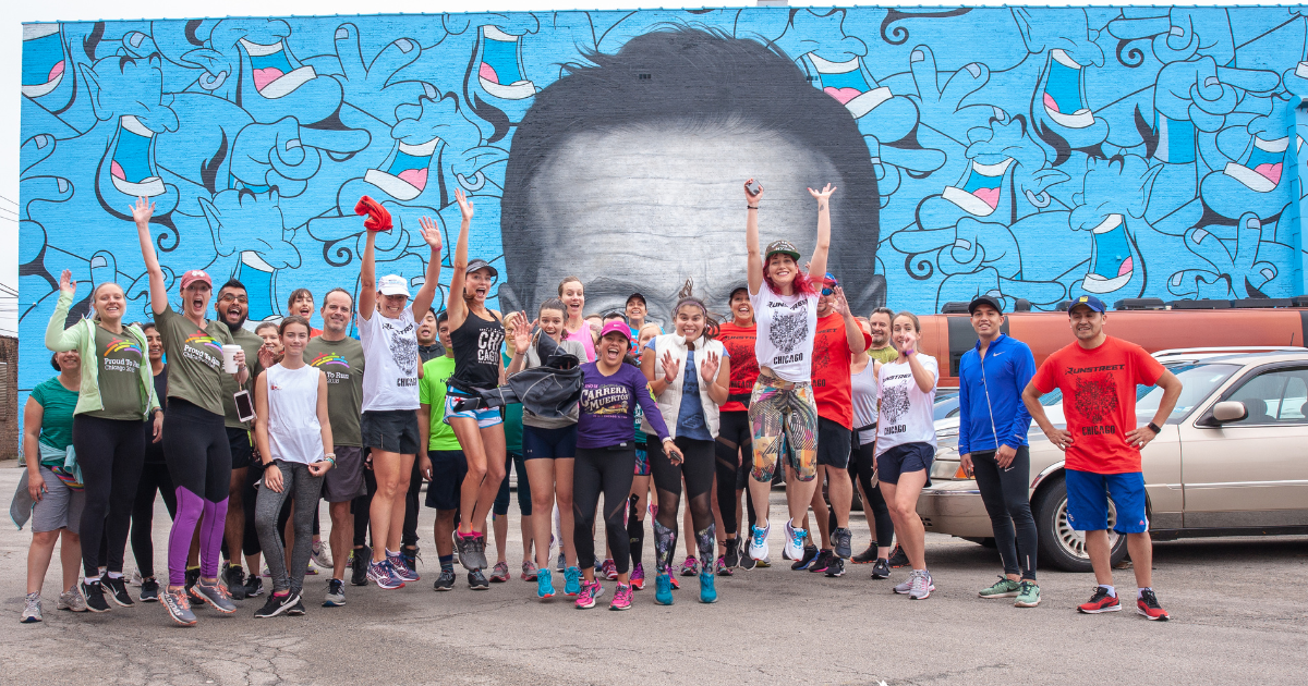 Chicago runners in Logan Square