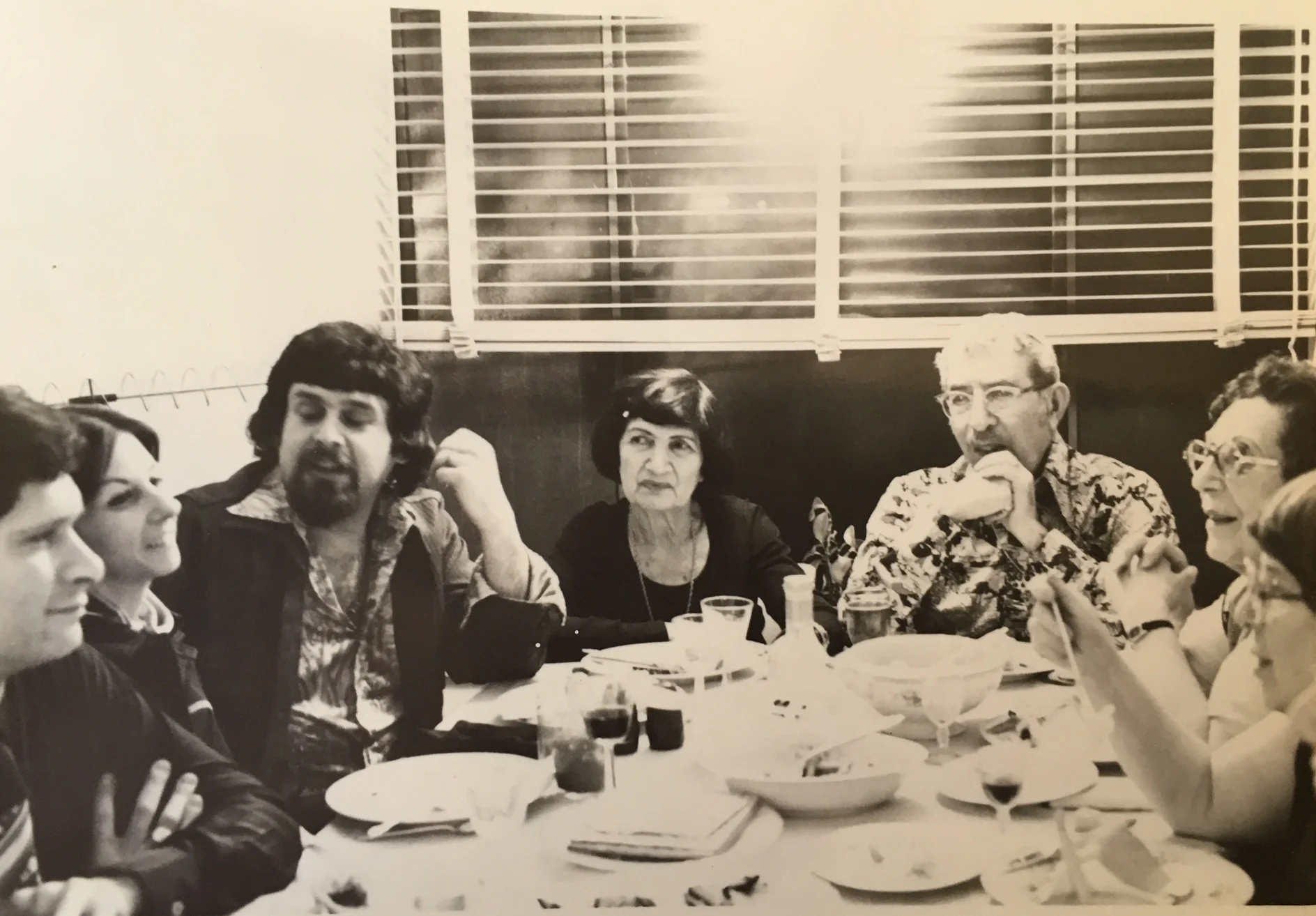 Seder1970s.jpg