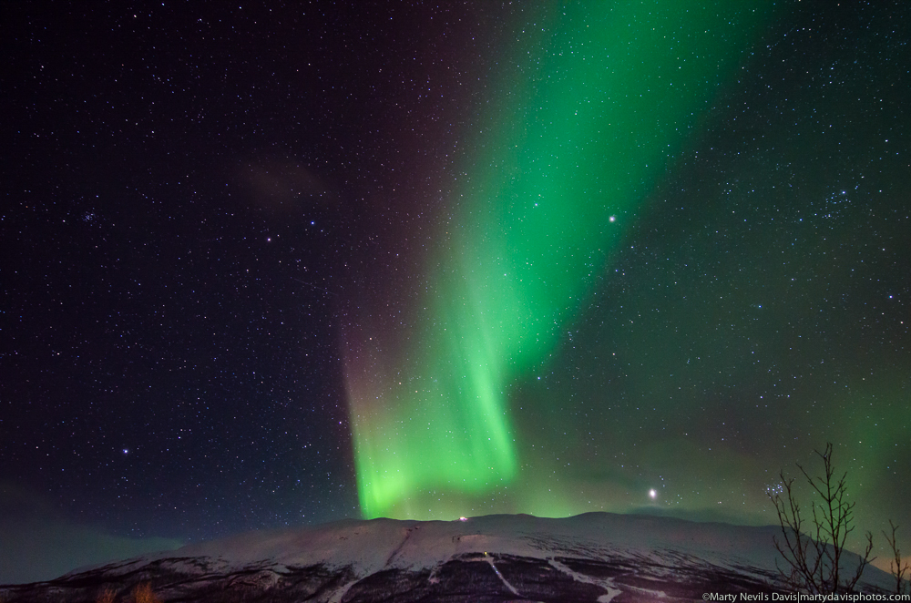 aurora over the sky station LR-4499.jpg