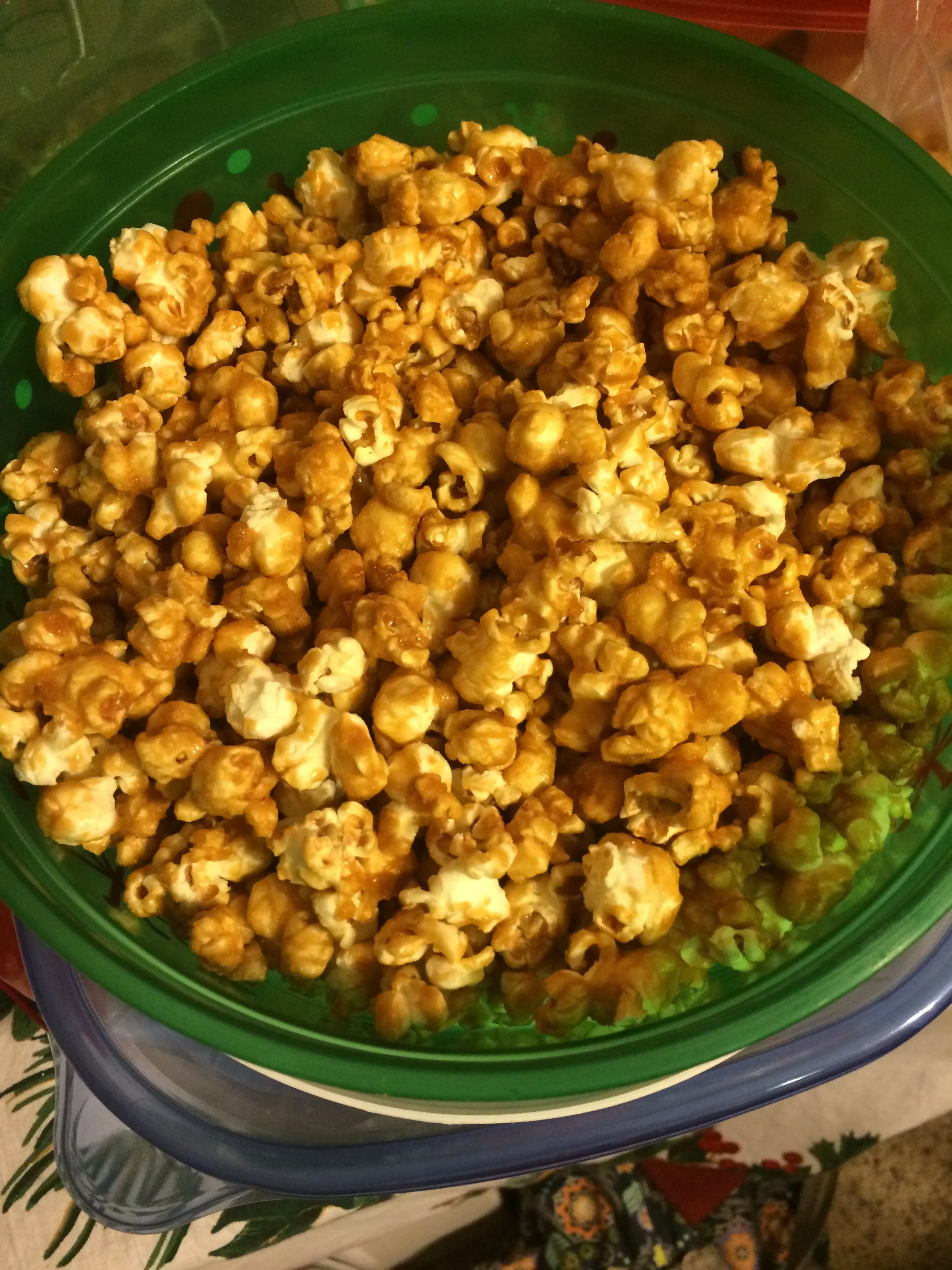 Mom's Caramel Corn
