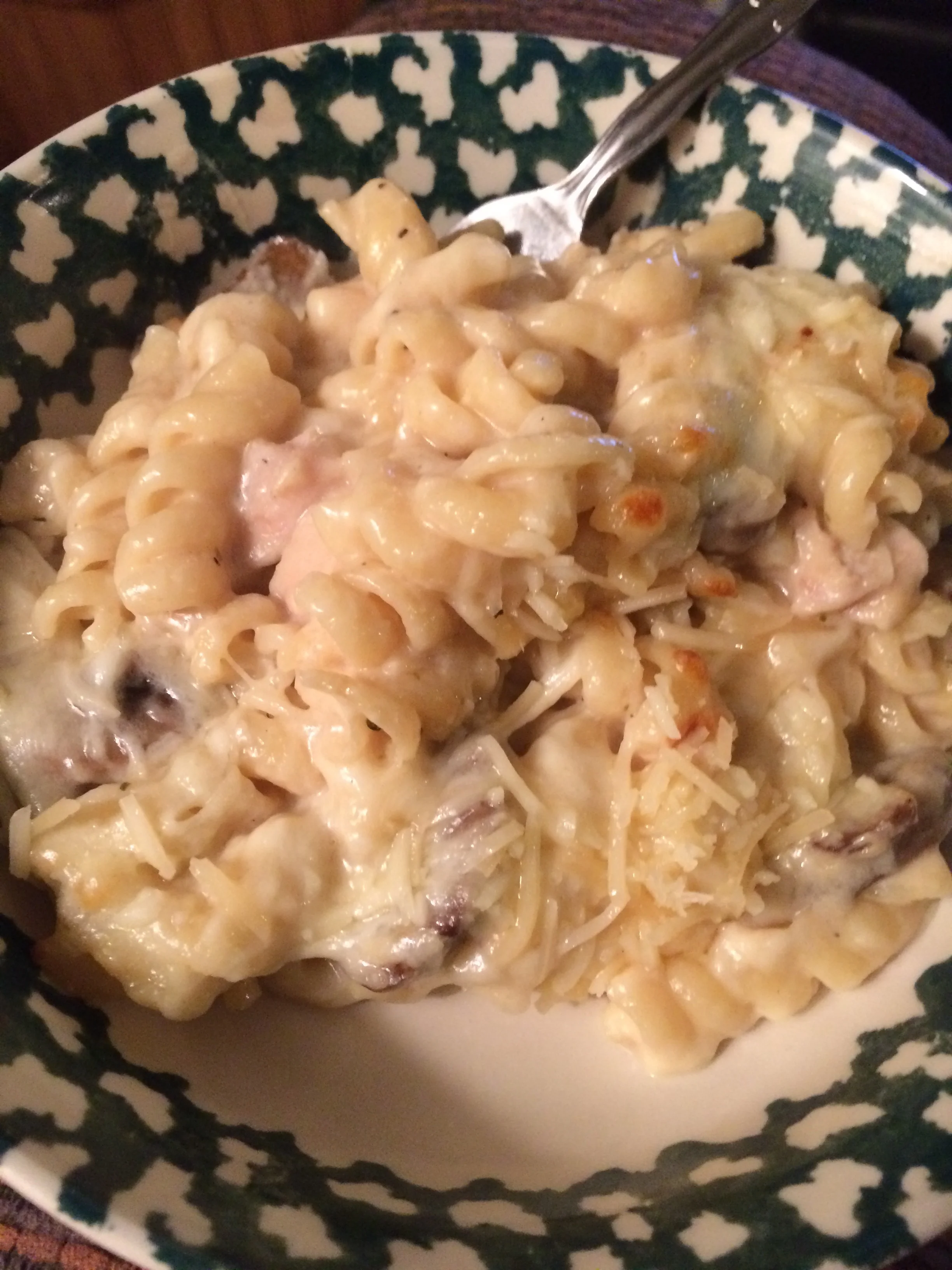 Easy Chicken and Mushroom Alfredo Casserole