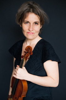 Theresa Salomon, violin