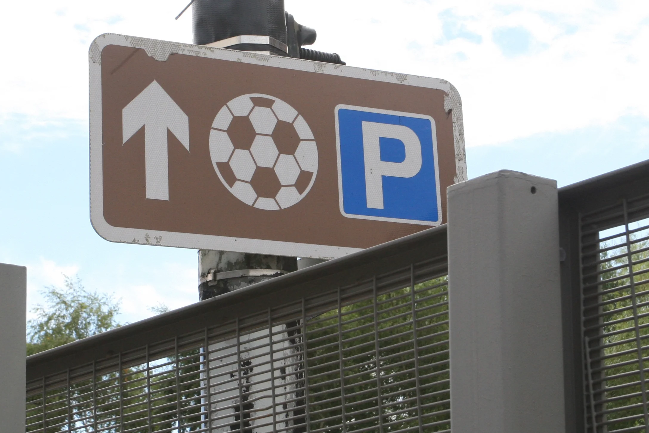 football_parking.jpg