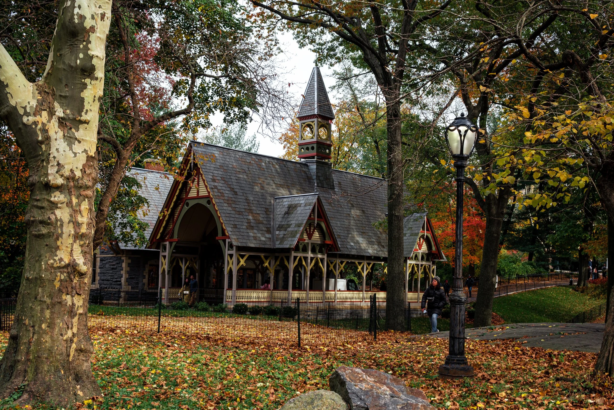 Fall Adventures in Central Park _Bride in the park-03.jpg