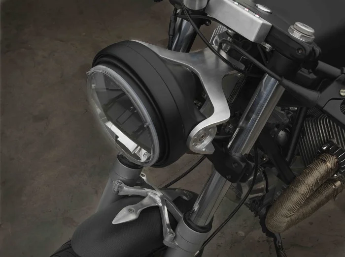 Moto-Studio-bike-d-700x523.jpg