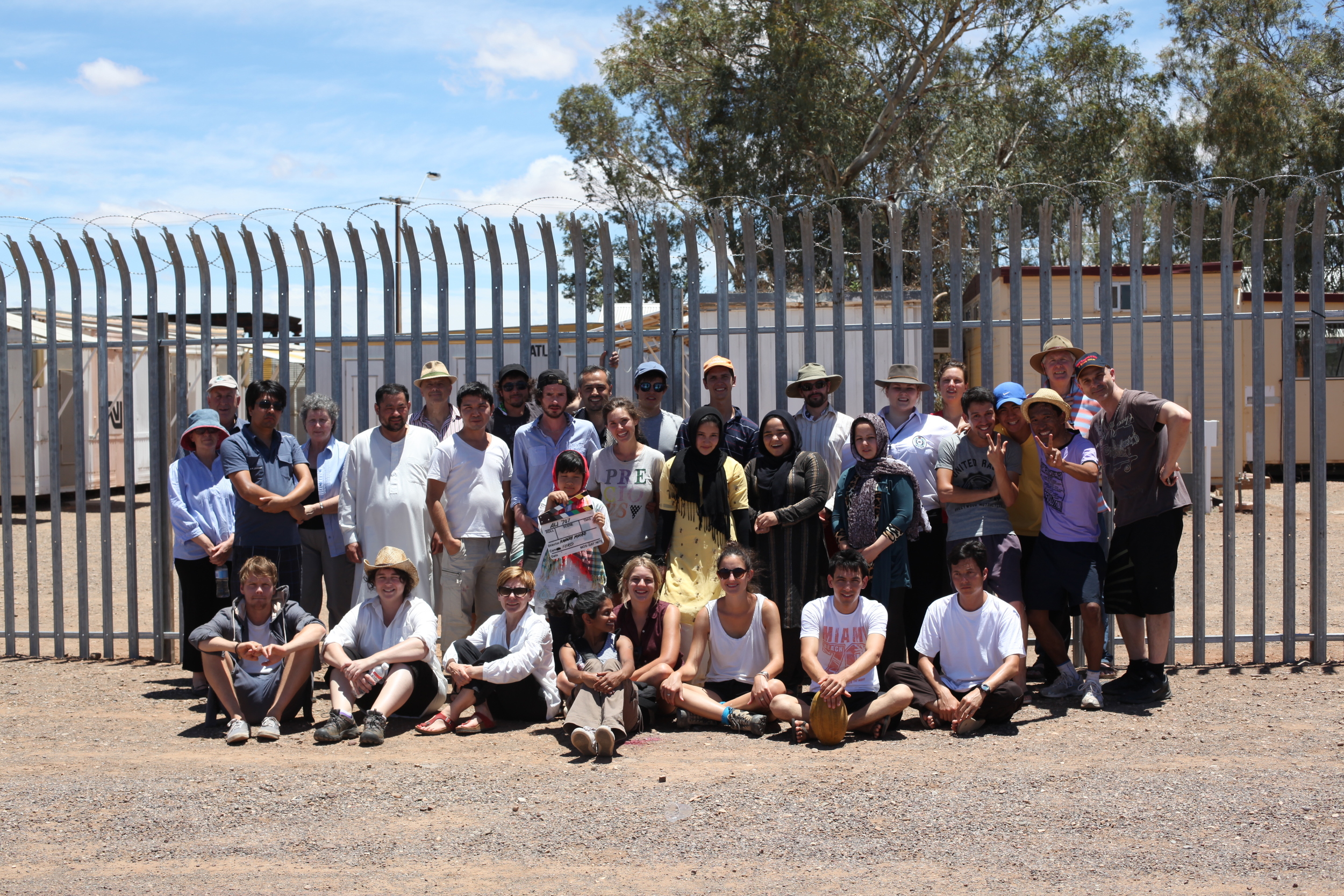 ALI 707 Cast and Crew