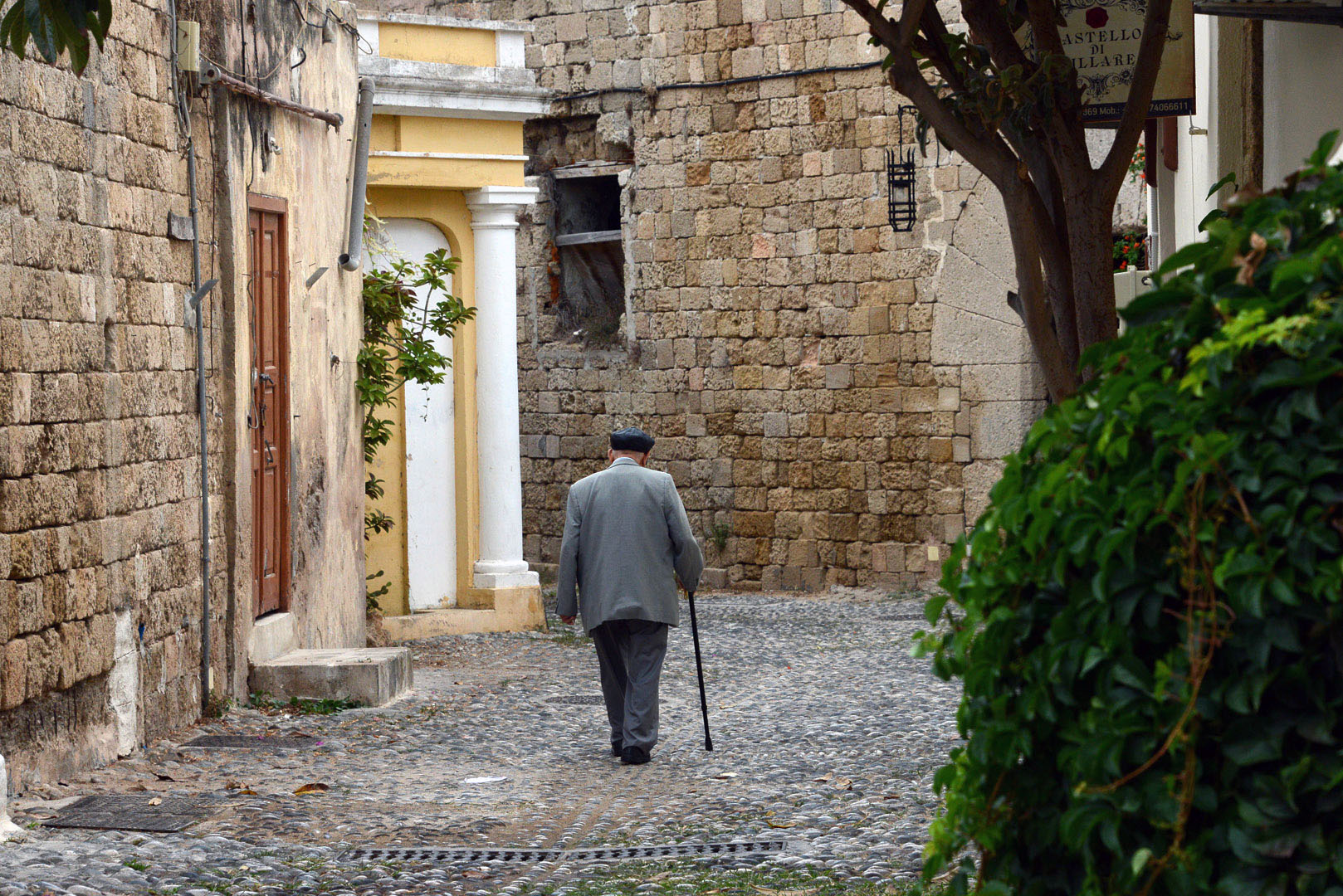 Following Shira's Journey - Shimon Cohen in the old city of Rhodes. Shimon is a Survivor in hiding, originally from Volos. He fought with the Greek Underground and after the war he went to Palestine and fought in the 1948 War of Independence of Isra…