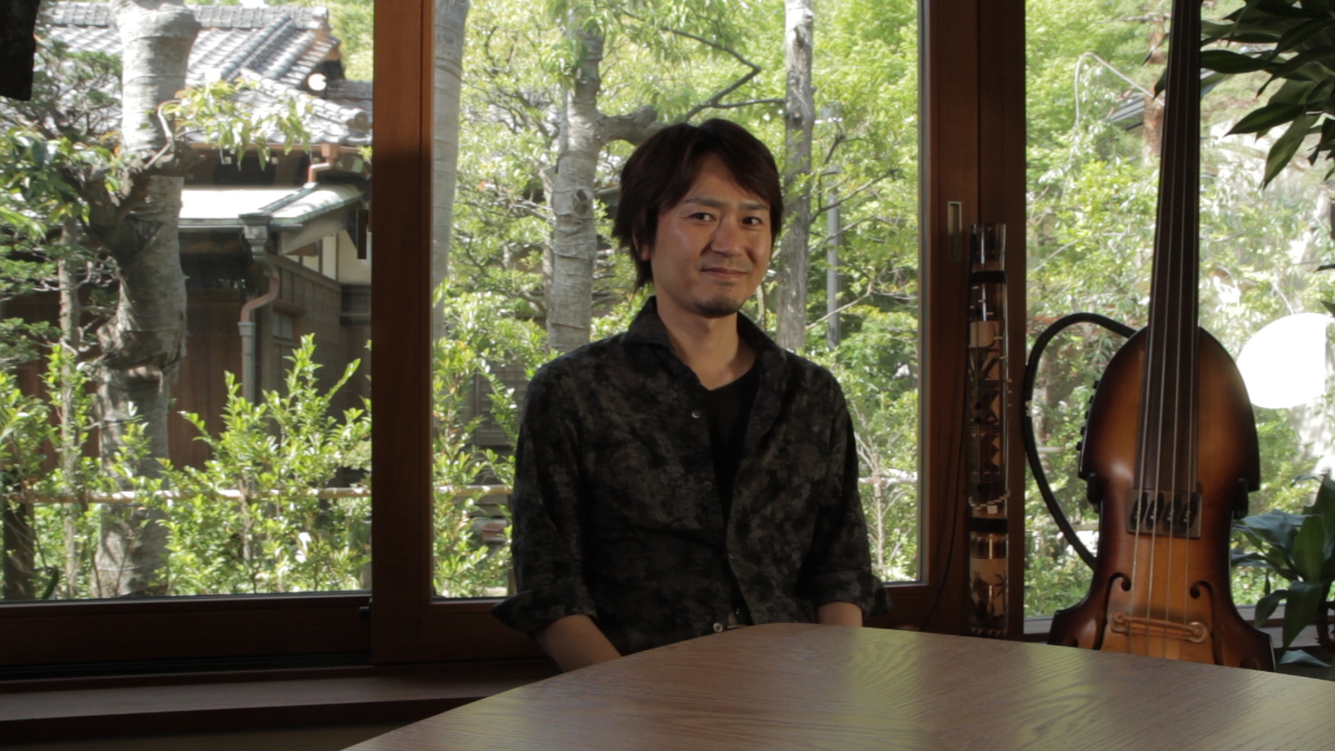 BEEP - Tetsuya Shibata in his studio. _______________________________________________________________________________ We Are Moving Stories embraces new voices in drama, documentary, animation, TV, web series and music video. If you have just made a film - we'd love to hear from you. Or if you know a filmmaker - can you recommend us? More info : Carmela