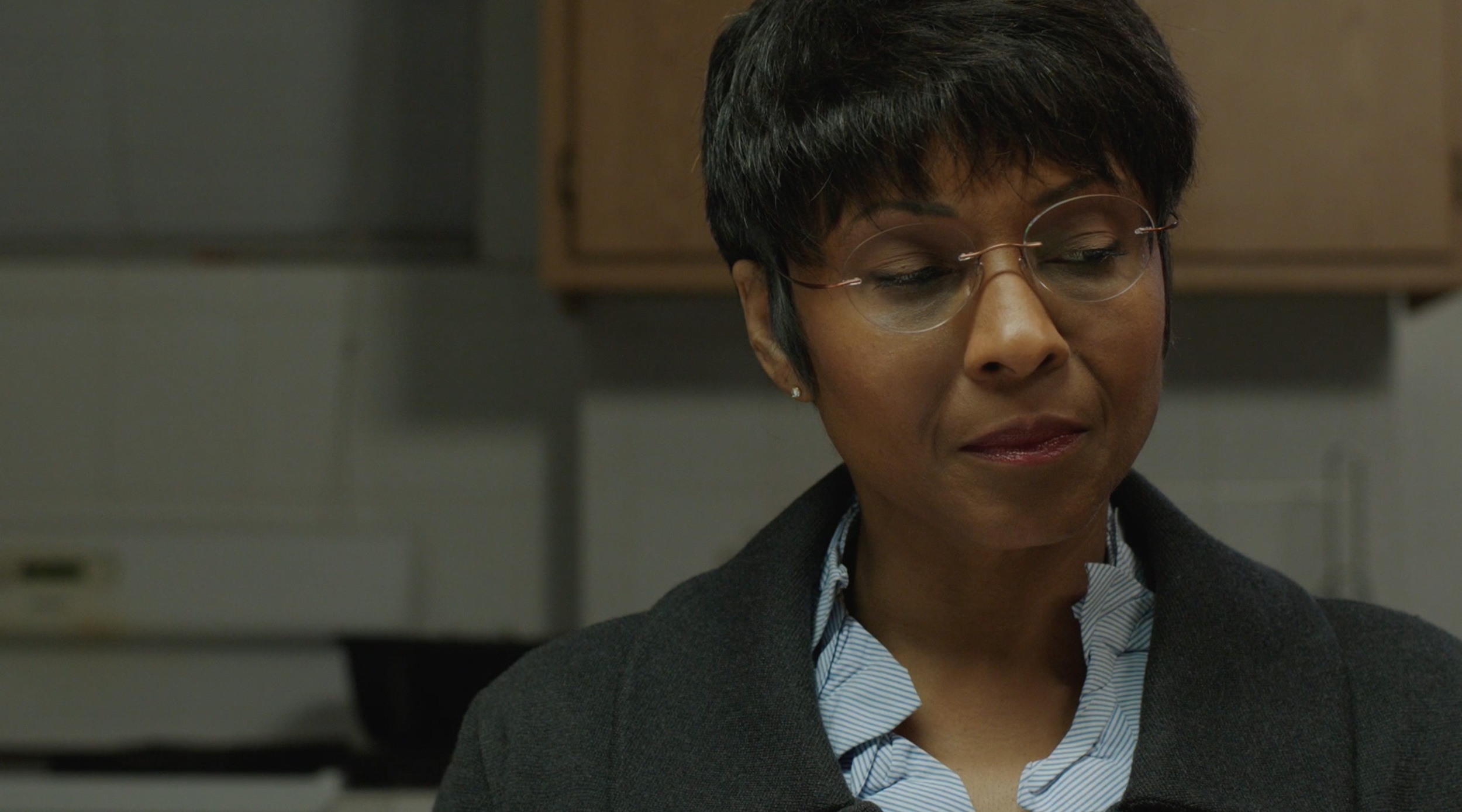 Sterile - Va Lynda Robinson as Donna