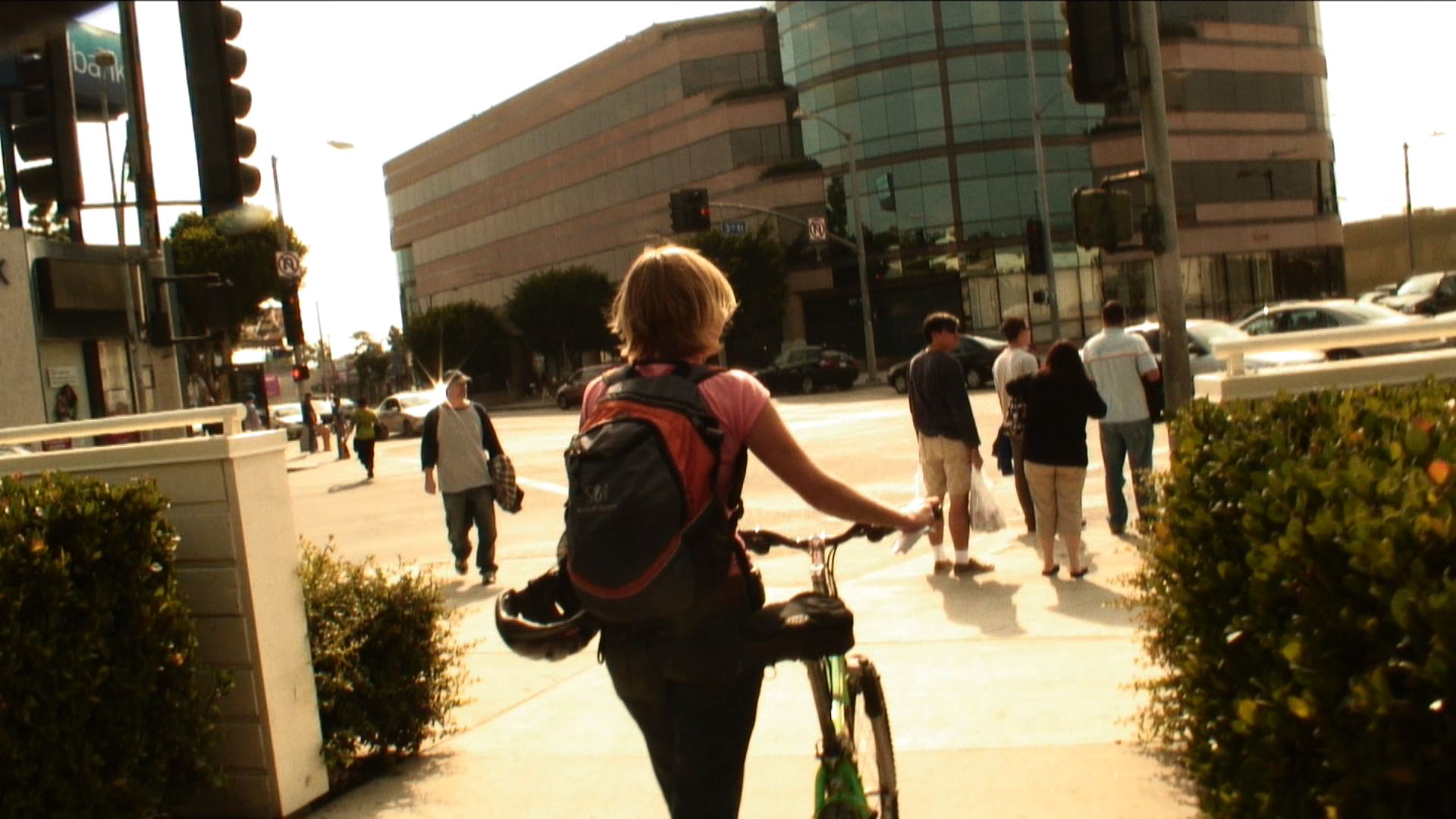 Carless in LA - Katie "trekking" Los Angeles, via bicycle!