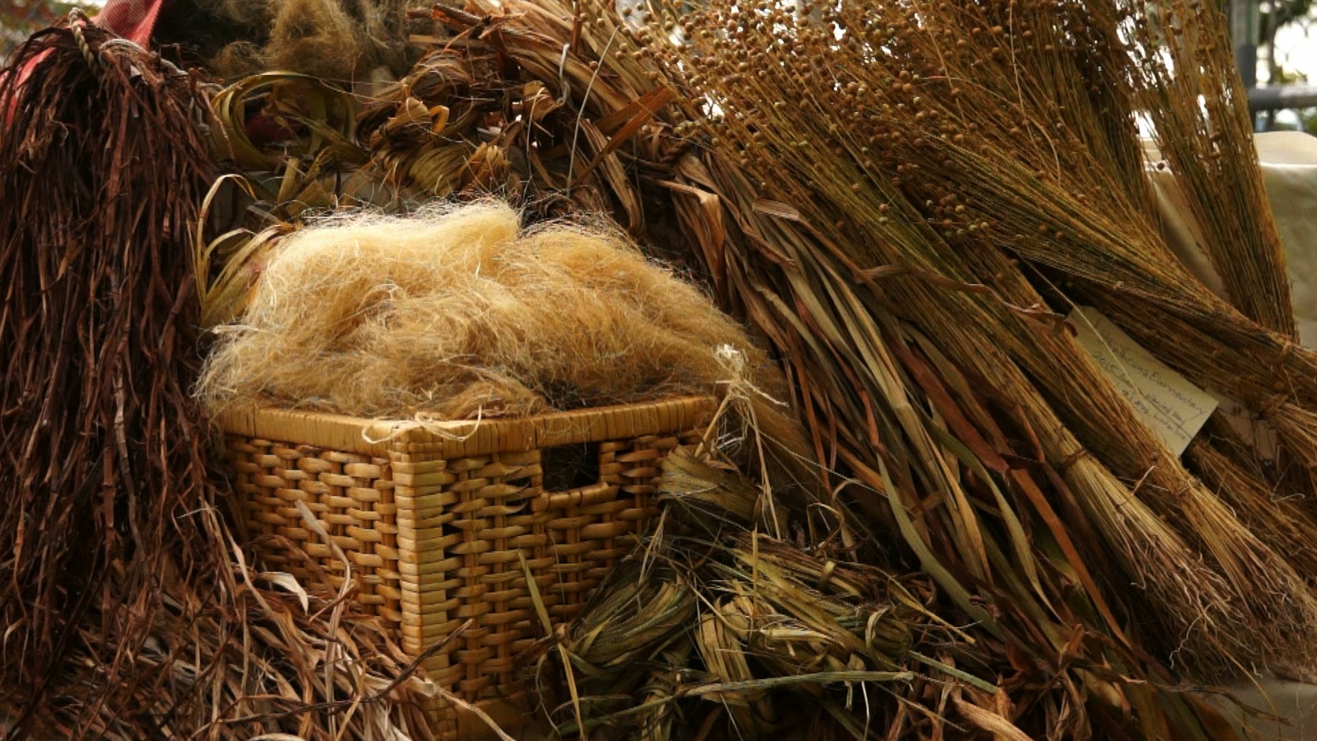 The Urban Cloth Project: Creating a Social Fabric