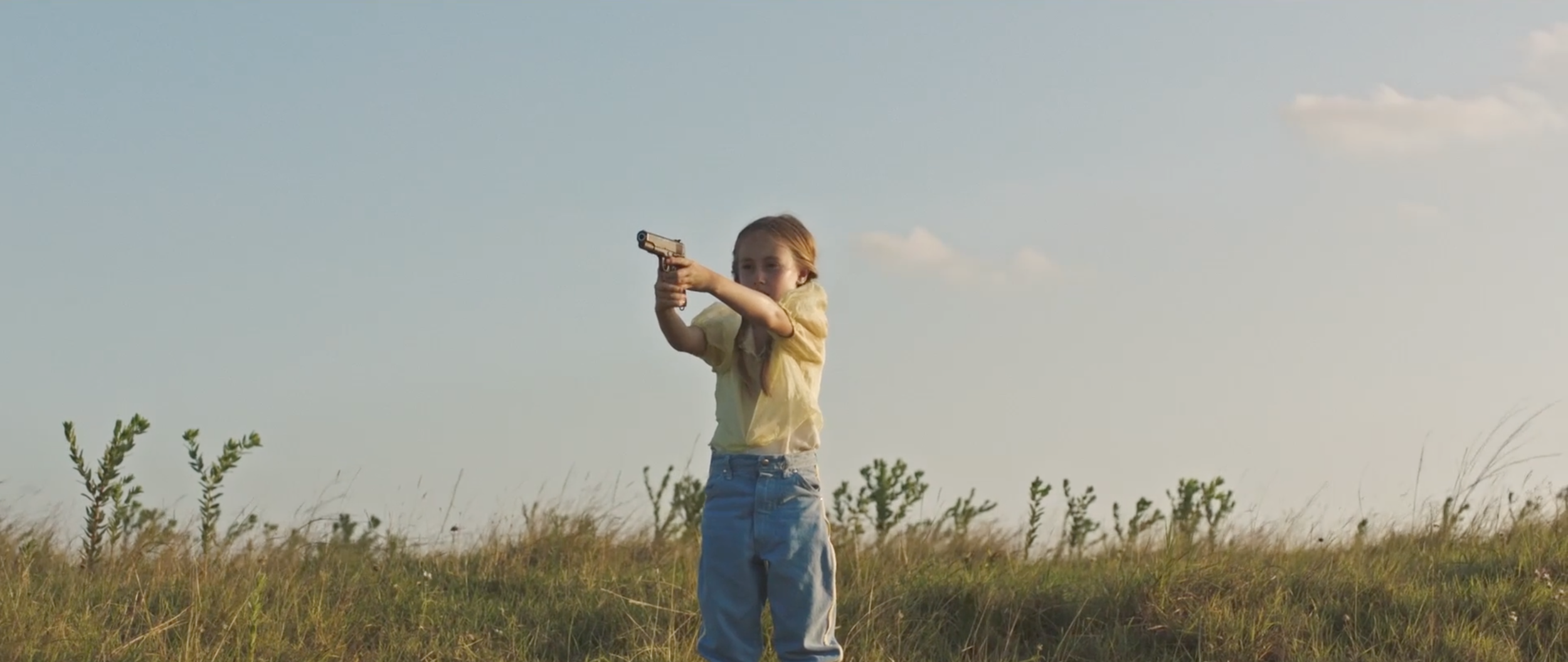 Lola: Girl Got a Gun