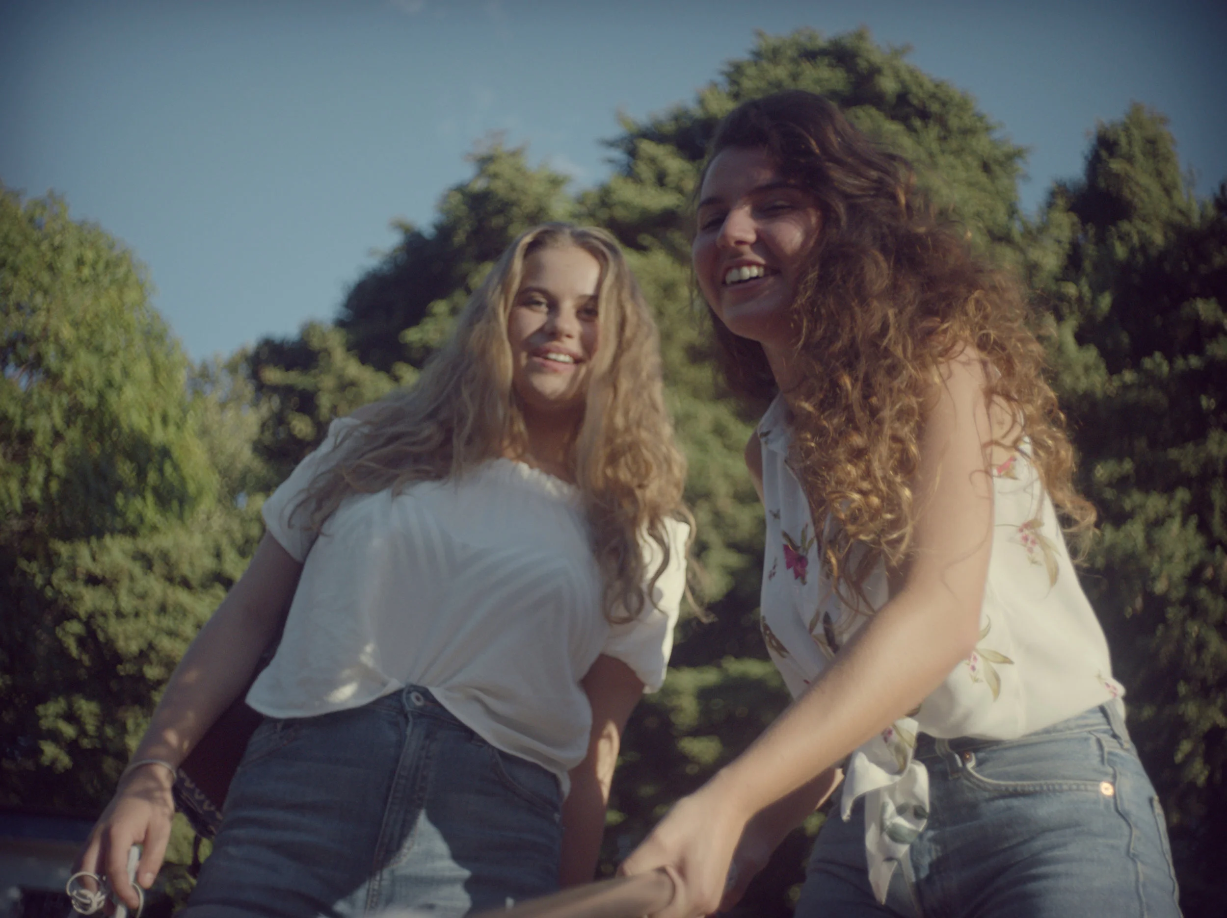 Elisabet Casanovas and Mireia Vilapuig. Haunting Sara.