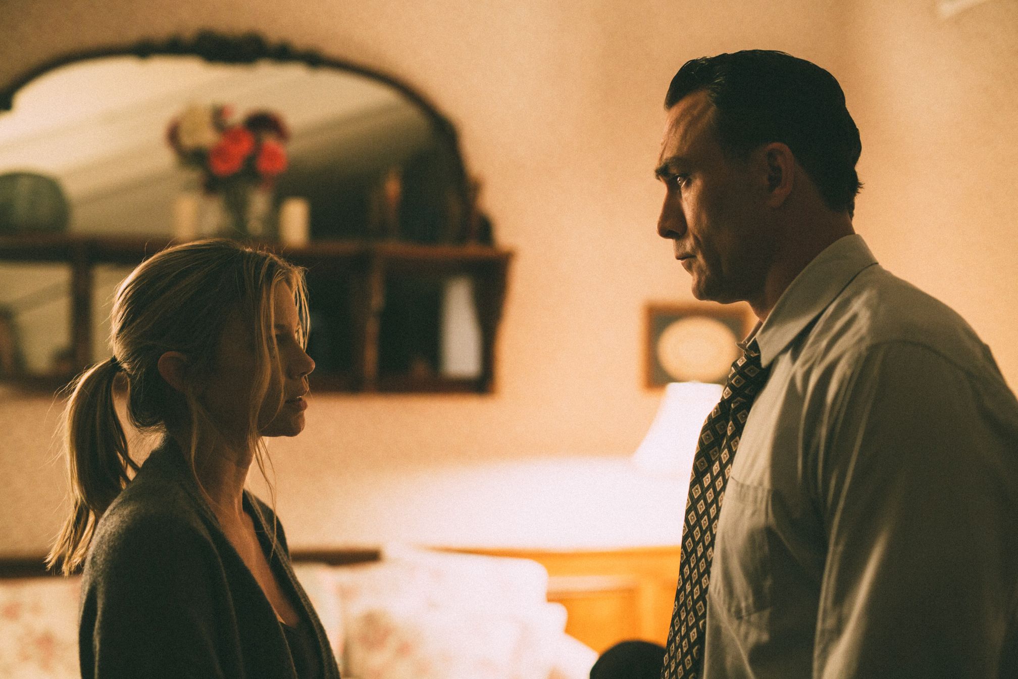 Amy Smart and Taymour Ghazi on set