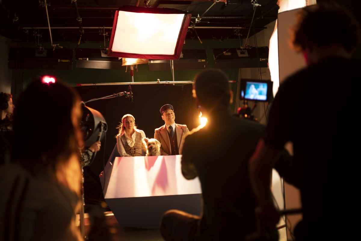 Behind the scenes of (You'll Make It In) Florida - Photo by Alex Jorgensen