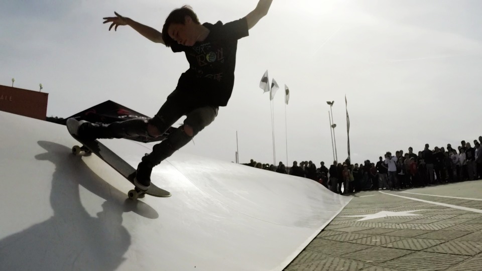 Whitezu Surfskate Wave Rip Curl Grom Search 2016 - Levanto