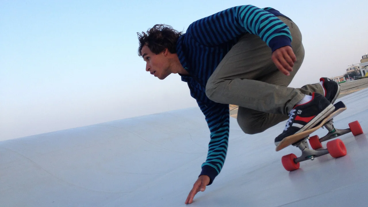 PRO Training — Whitezu Surfskate Waves