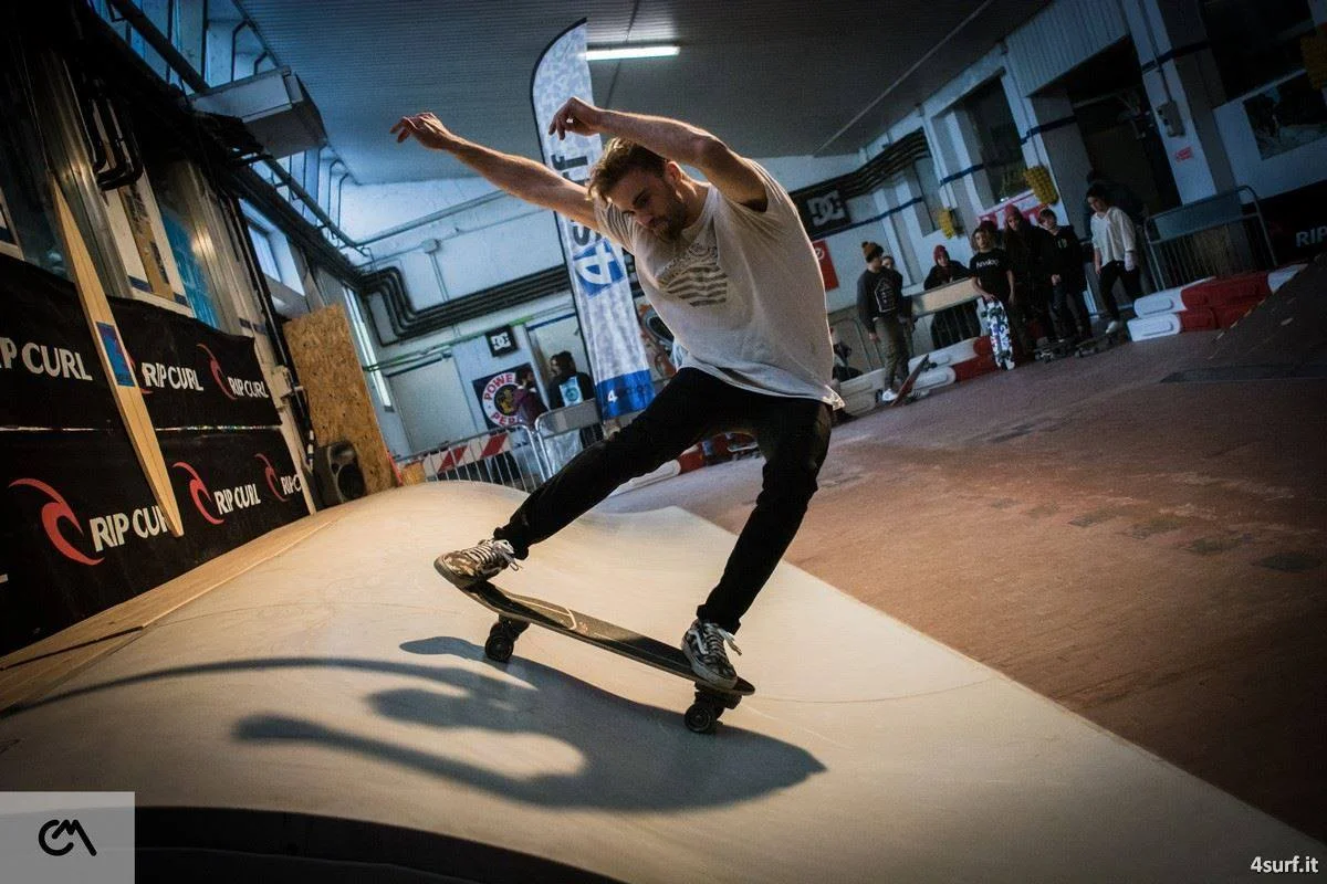 Luca Boari at Surf Hut Binasco. Ph. Matteo Caracini.