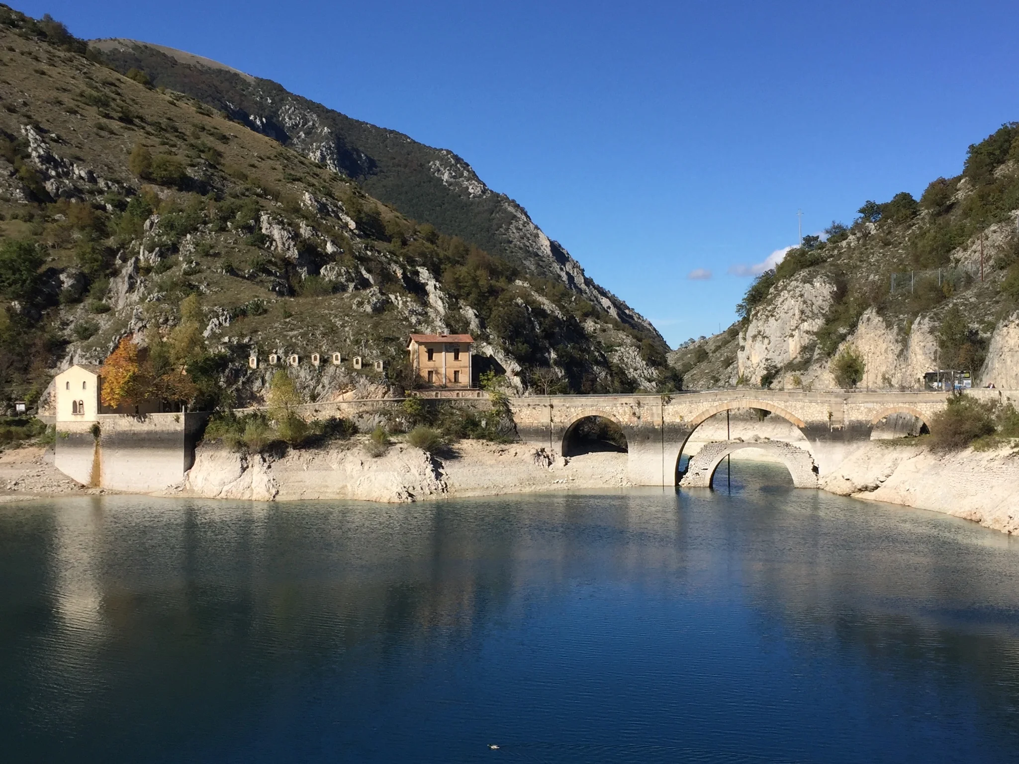   DAY 7  - THE GORGEOUS GORGE  Today, we spend the day in the breathtaking Sagittario Gorge, a World Wildlife Fund reserve.  You visit the sweet town of Scanno, walk its streets and experience traditional jewelry in a centuries old shop owned by the 