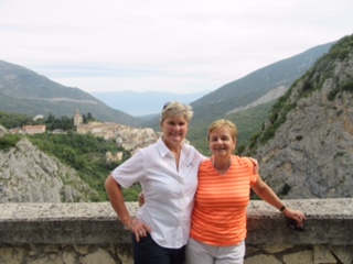 A five star experience indeed! Jake and Lisa provide a top notch holiday experience you won't forget. Excellent tours with a warm and knowledgeable guide Luca. His love of Abruzzo draws you in to the history and culture of this part of Italy. The meals by Cesida are fabulous and give the flair of Abruzzo. Indeed a holiday that will always remain in our hearts. Cheryl Spotswood