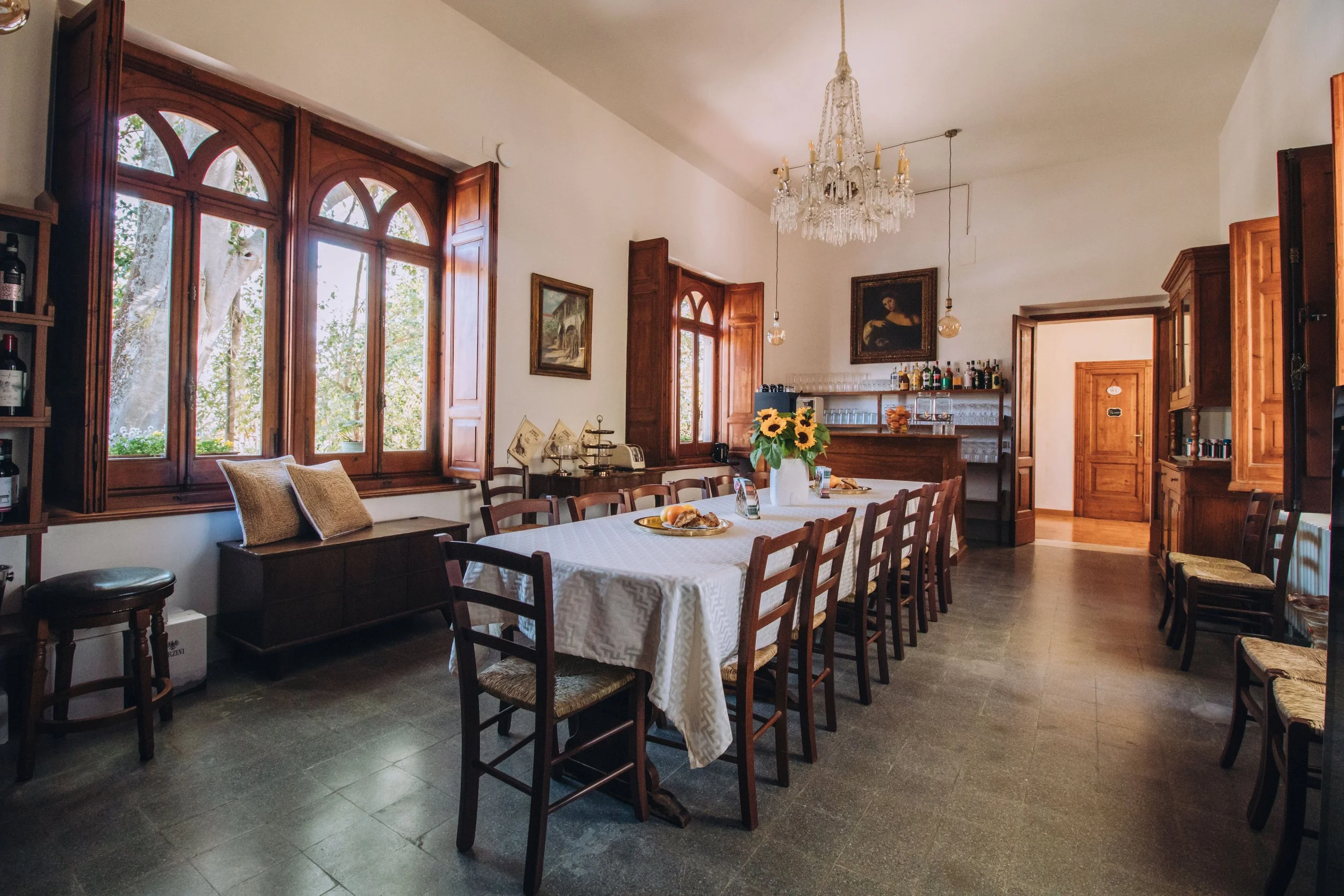 diningroom3.jpg