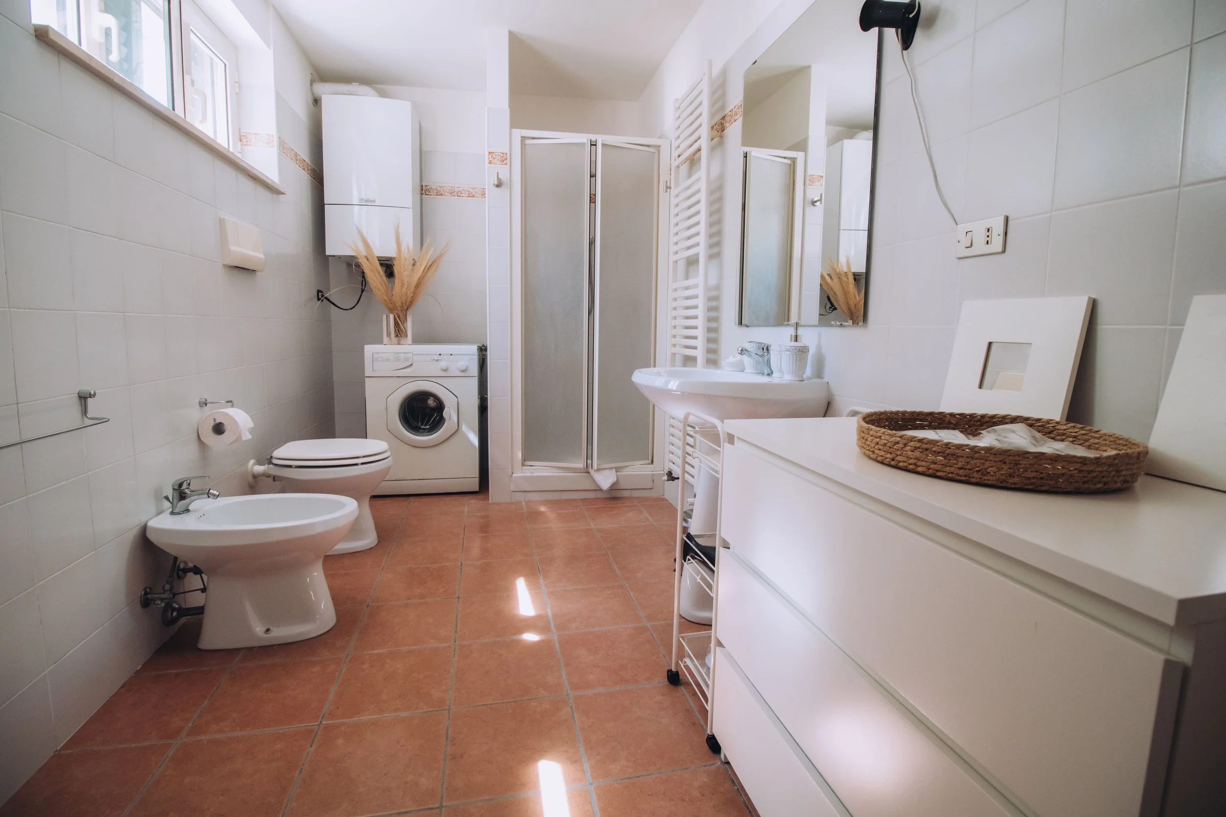 cottage-bathroom.jpg