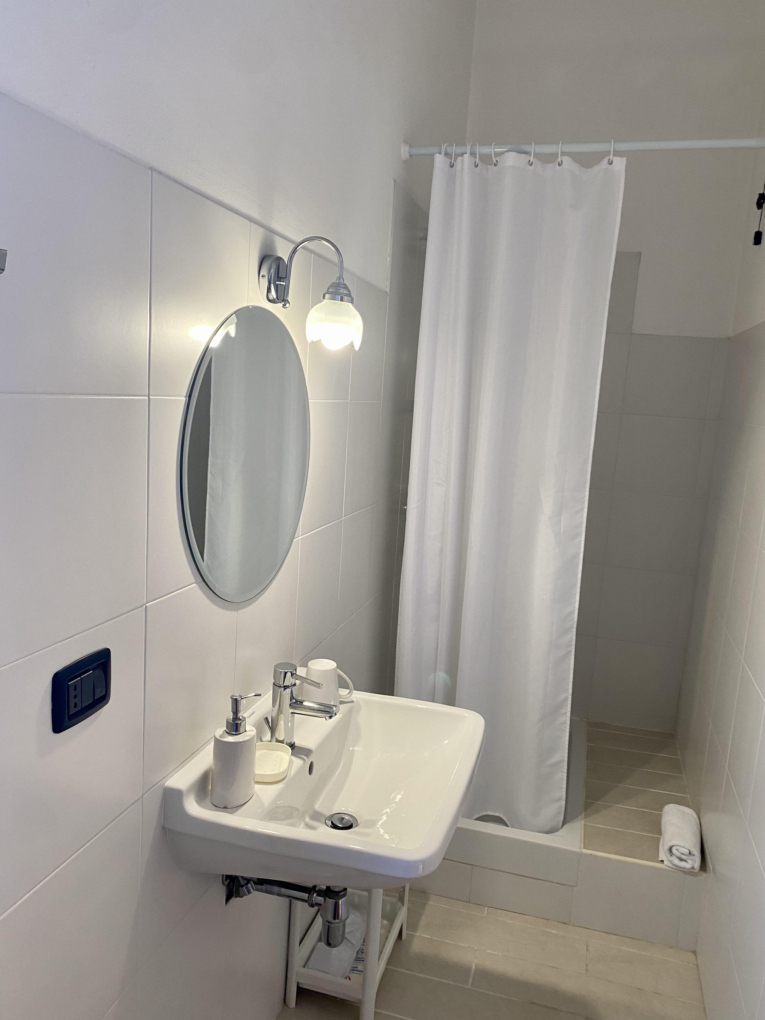 ScannoBathroom2.jpg