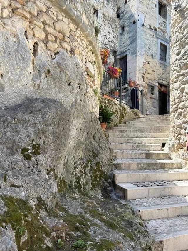 DowsingChristiane004.jpg