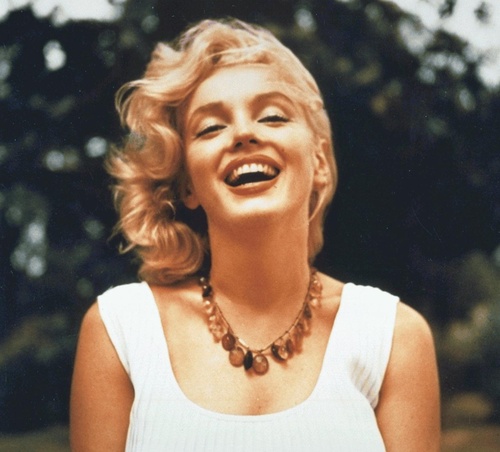 A pitiful excuse to show a pic of Marilyn