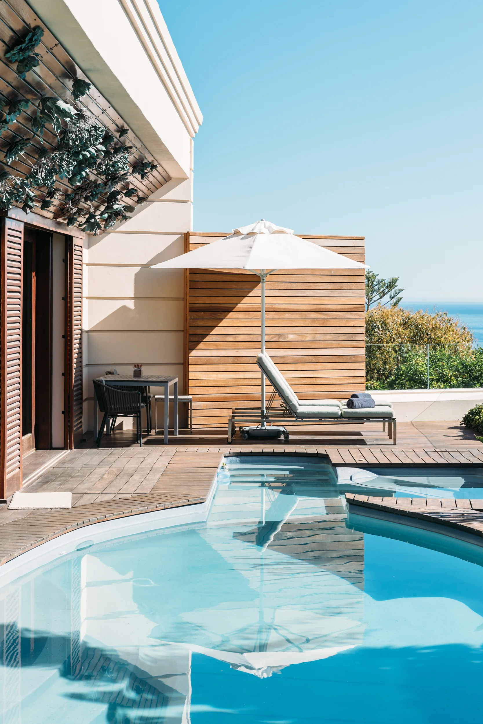 EH - Villa One - Spa Pool Room - 2500px-6.jpg