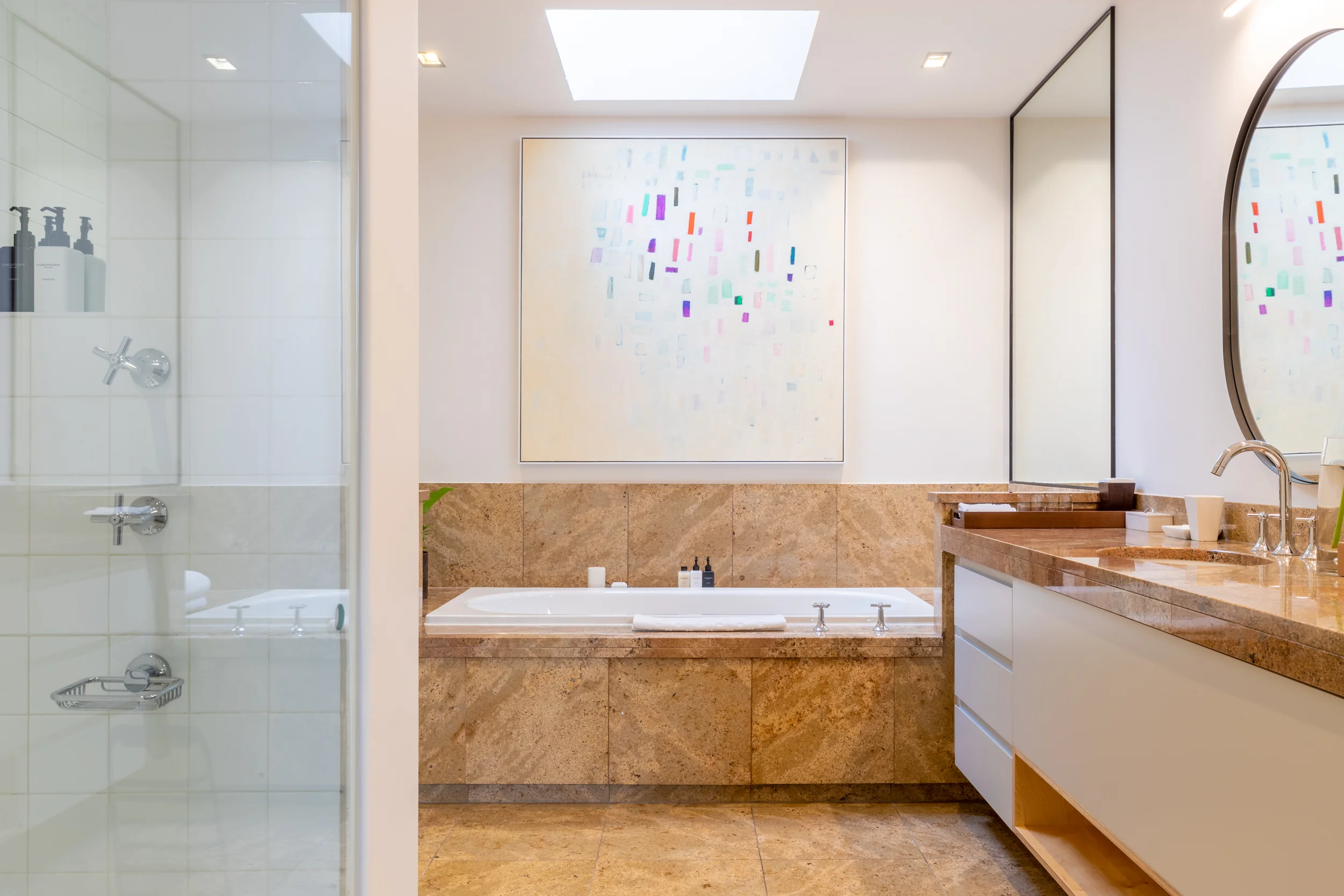 EH - Villa One - Lilac Room - 2500px-4.jpg