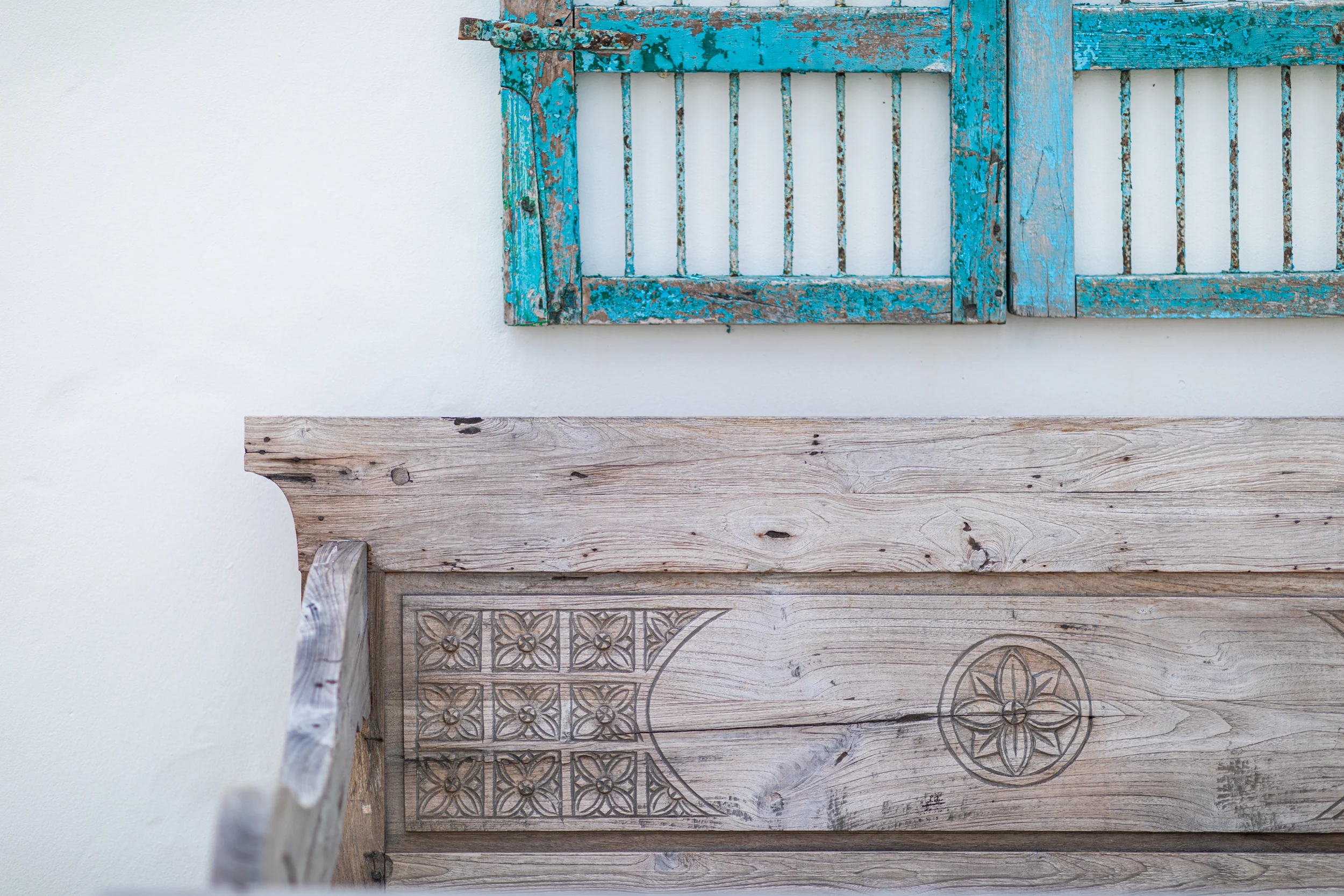 Santorini Mozambique - Detail - 2500px-10.jpg