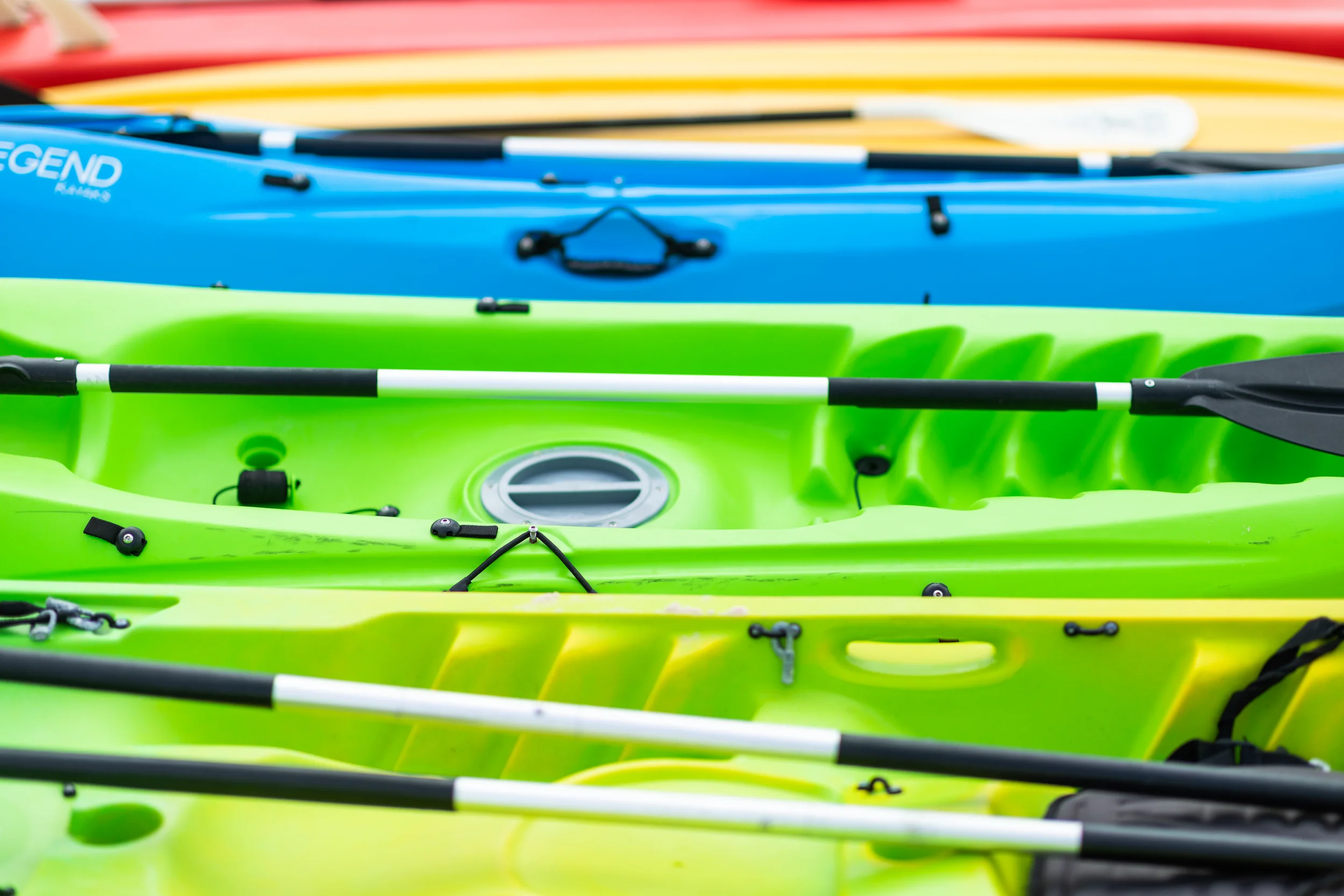 Santorini Mozambique - Kayaks - 2500px.jpg